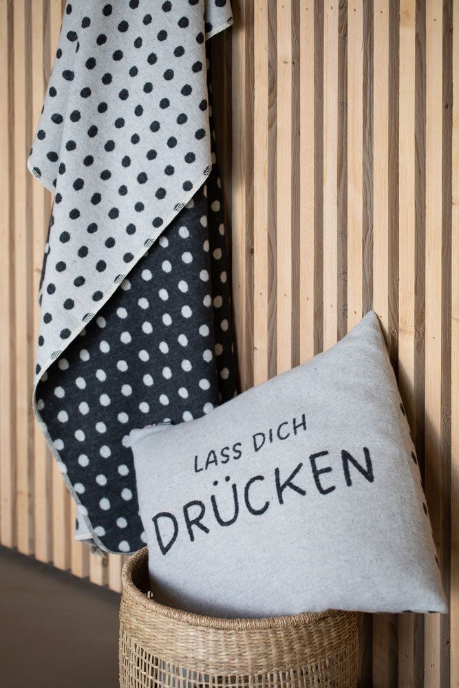 Wohndecke David Fussenegger Wohndecke Silvretta 'Punkte' günstig online kaufen