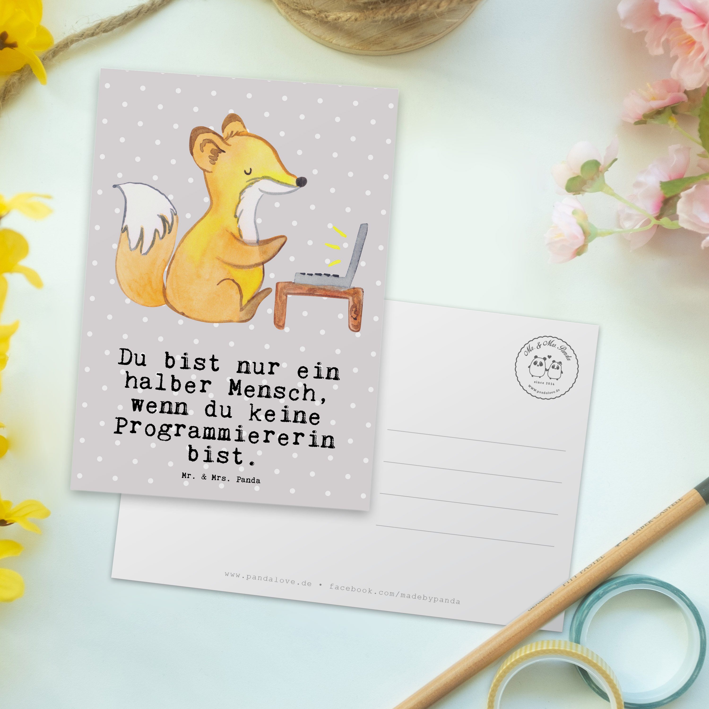 Mrs. Datenverarbeiteri Geschenk, Grau Mr. Panda Herz Programmiererin - Pastell - Postkarte & mit