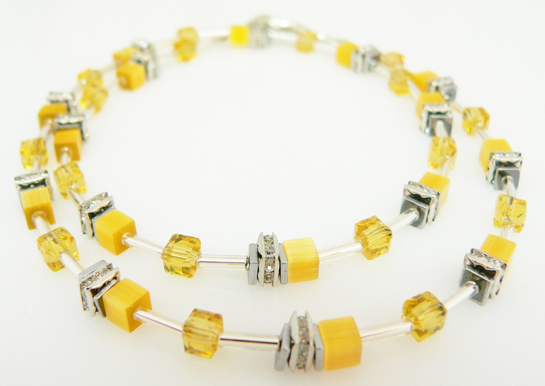 traumschmuck Collier 502 Collier Halskette Würfel Cat Eye Kristallglas Strass (Valentistag, Muttertag), handgefertigt, Made in Germany