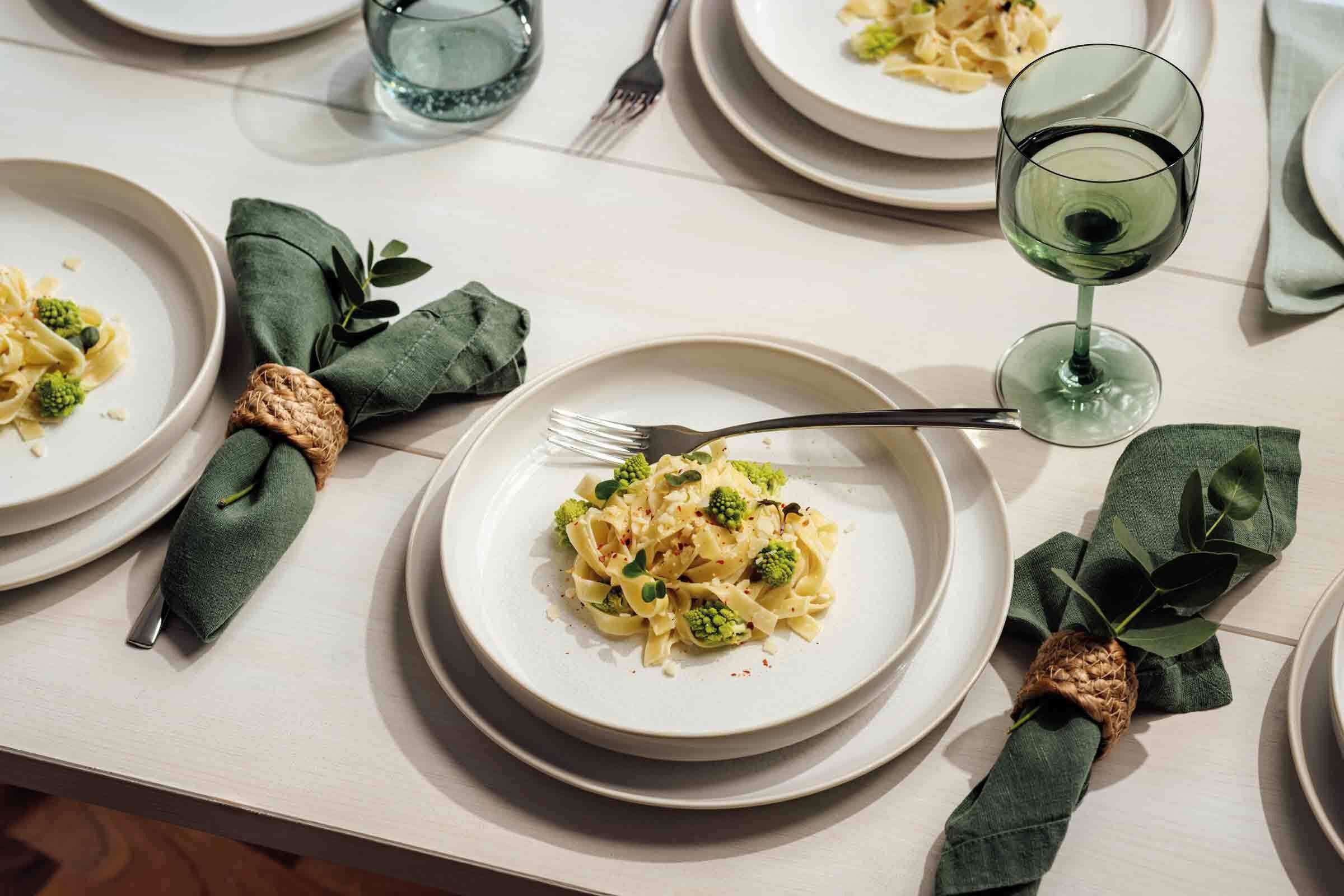 like. by Villeroy & Boch Tafelservice Crafted Cotton Tafel-Set 4er Set (4-tlg), 2 Personen, Porzellan