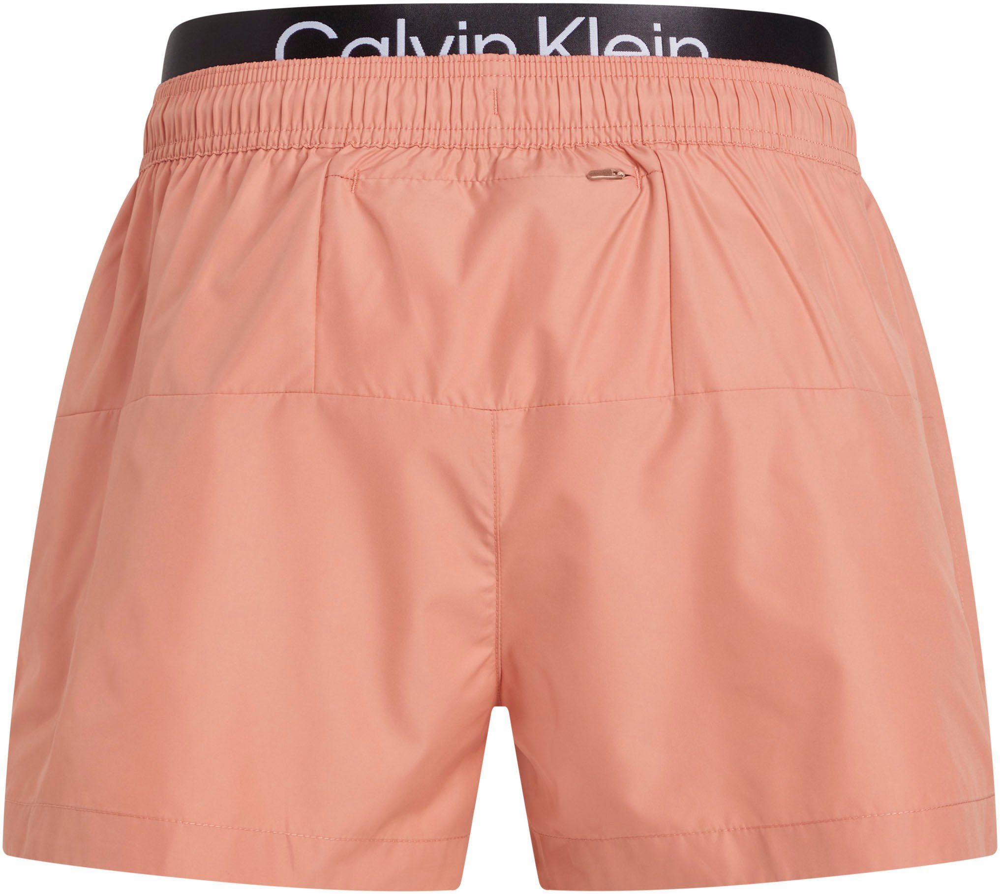 Calvin Klein Swimwear Badeshorts SHORT DOUBLE mit WB doppeltem pink clay Bund