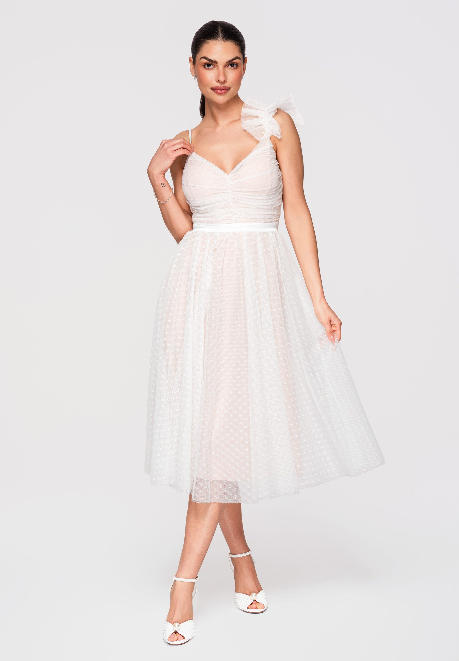 OMBRE Abendkleid Cocktailkleid Tüll Spitze Midi Weiß S (kein Set, 1-tlg) Asymmetrische Applikation, transparente Struktur