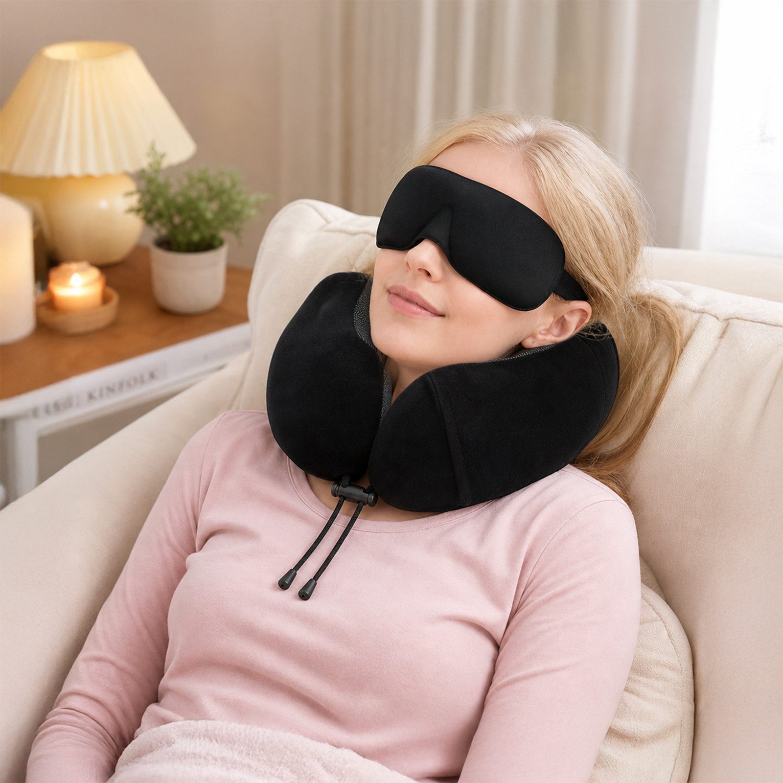 AKKEE Nackenhörnchen Nackenkissen aus Memory-Schaum, Reisekissen für Flugzeuge, mit Schlafmaske