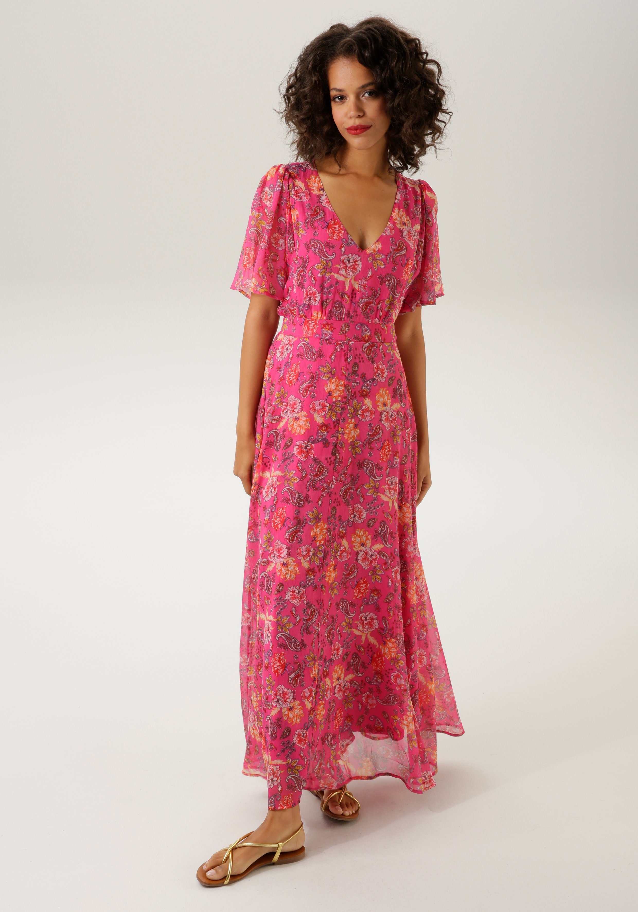 Aniston CASUAL Sommerkleid mit phantasievollem Blumen- und Paisley-Druck - NEUE KOLLEKTION