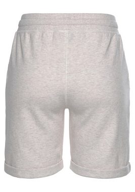 Bench. Loungewear Bermudas -kurze Sweathose mit aufgeschlagenen Beinsäumen und seitlichen Taschen