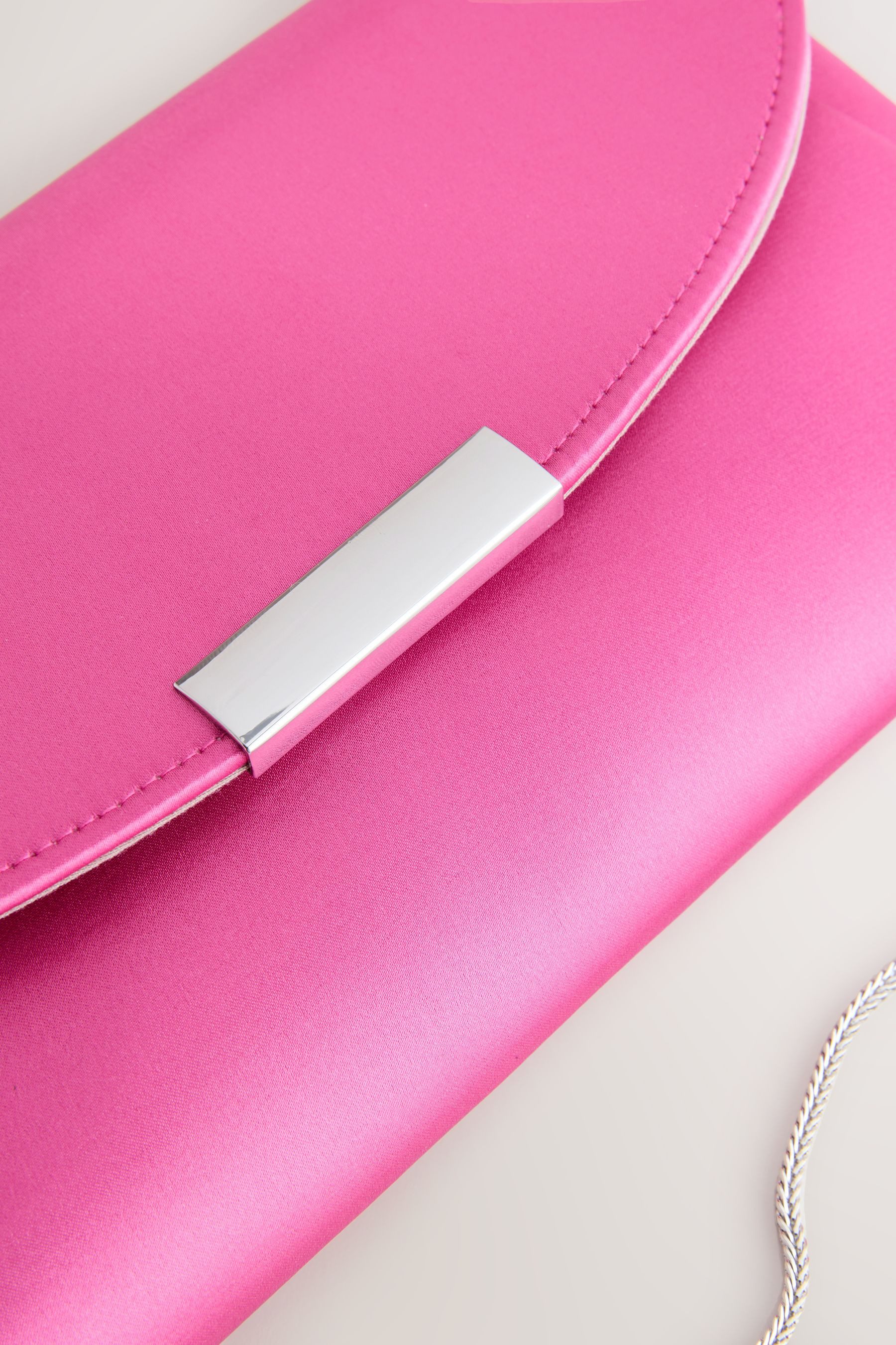 Next Clutch Glänzende Clutch in Kroko-Optik (1-tlg)