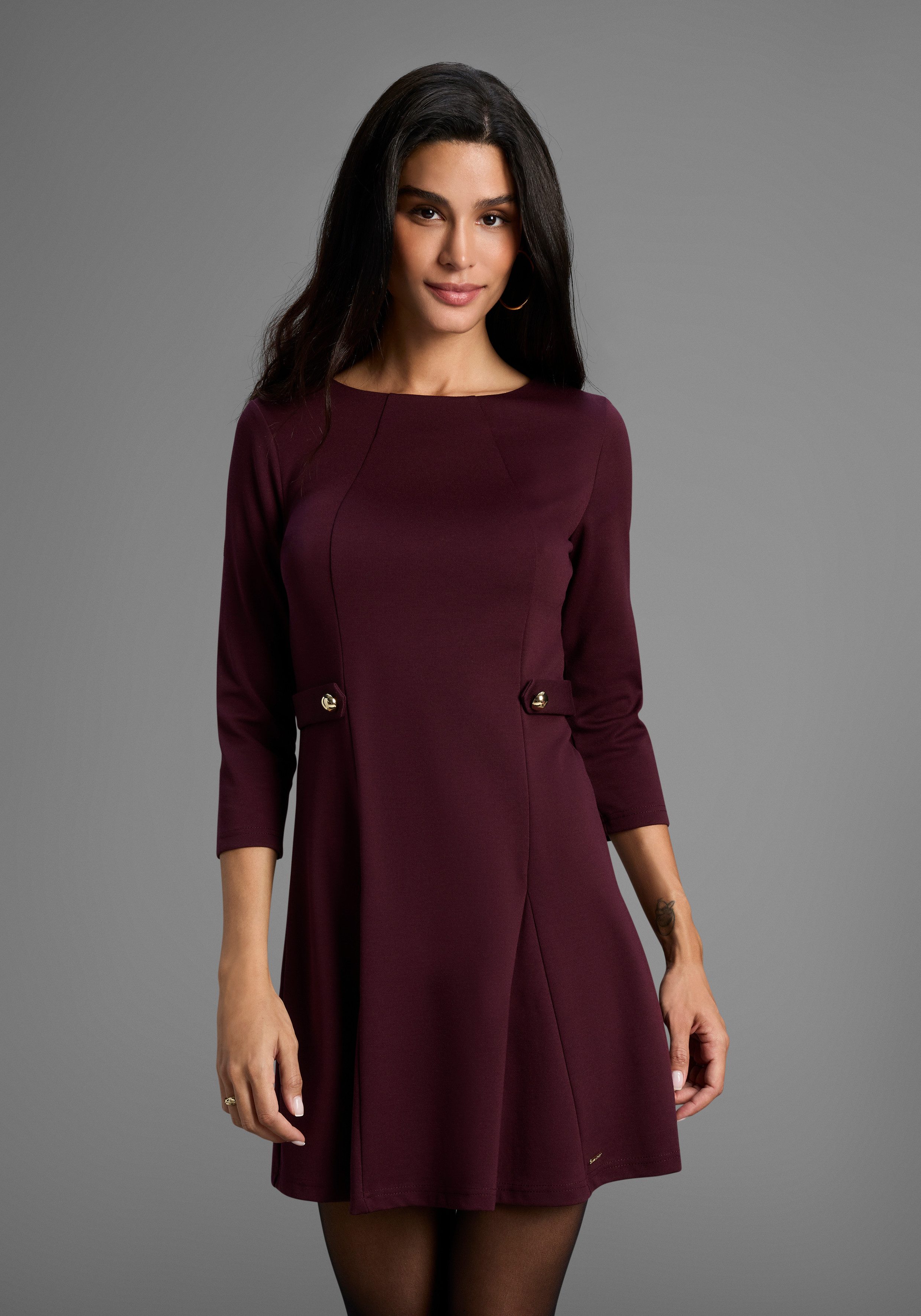 Laura Scott Jerseykleid figurschmeichelnd mit Knopfdetail - NEUE KOLLEKTION günstig online kaufen