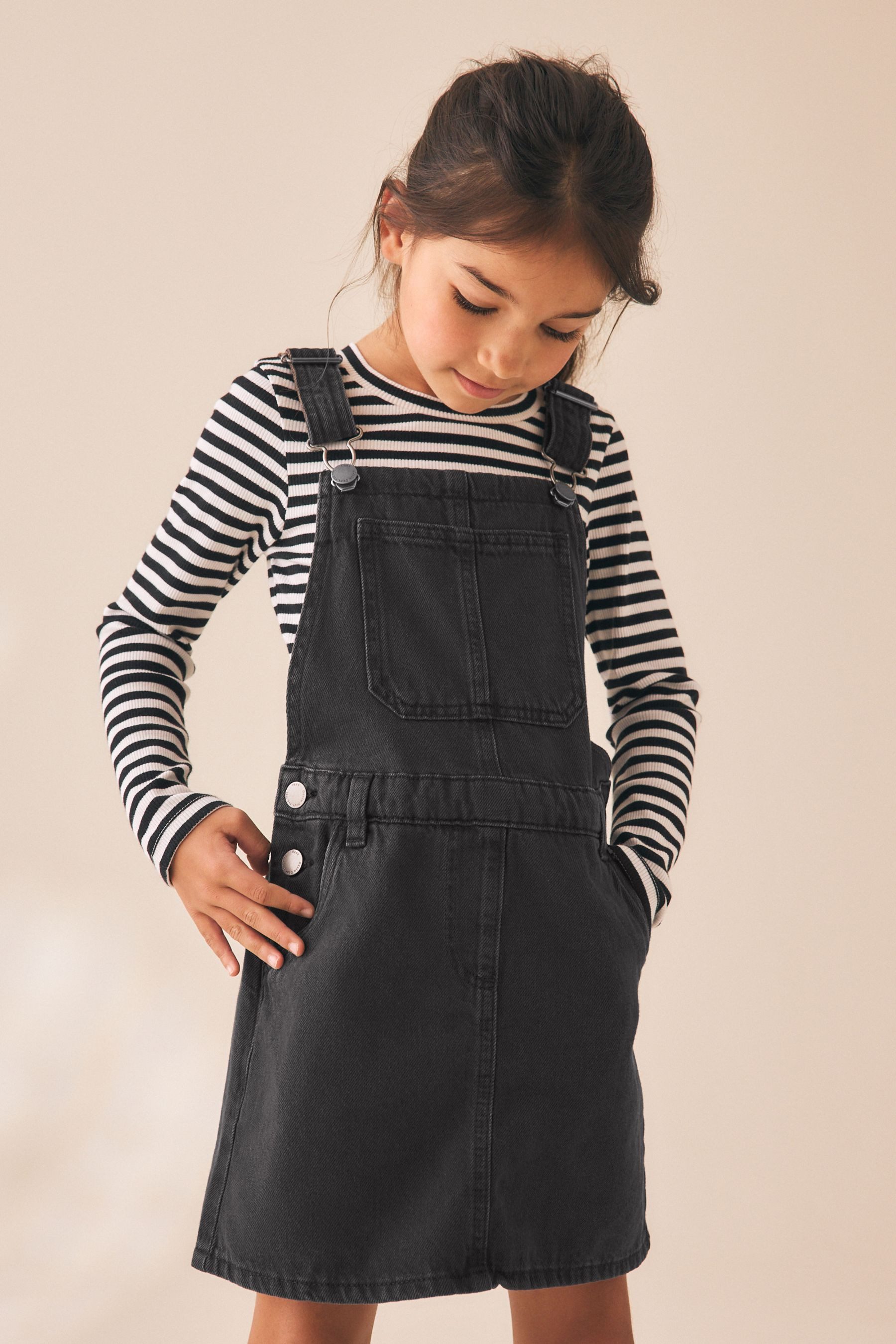 Next Latzkleid Trägerkleid aus Denim (1-tlg) – Bild 4 von 5