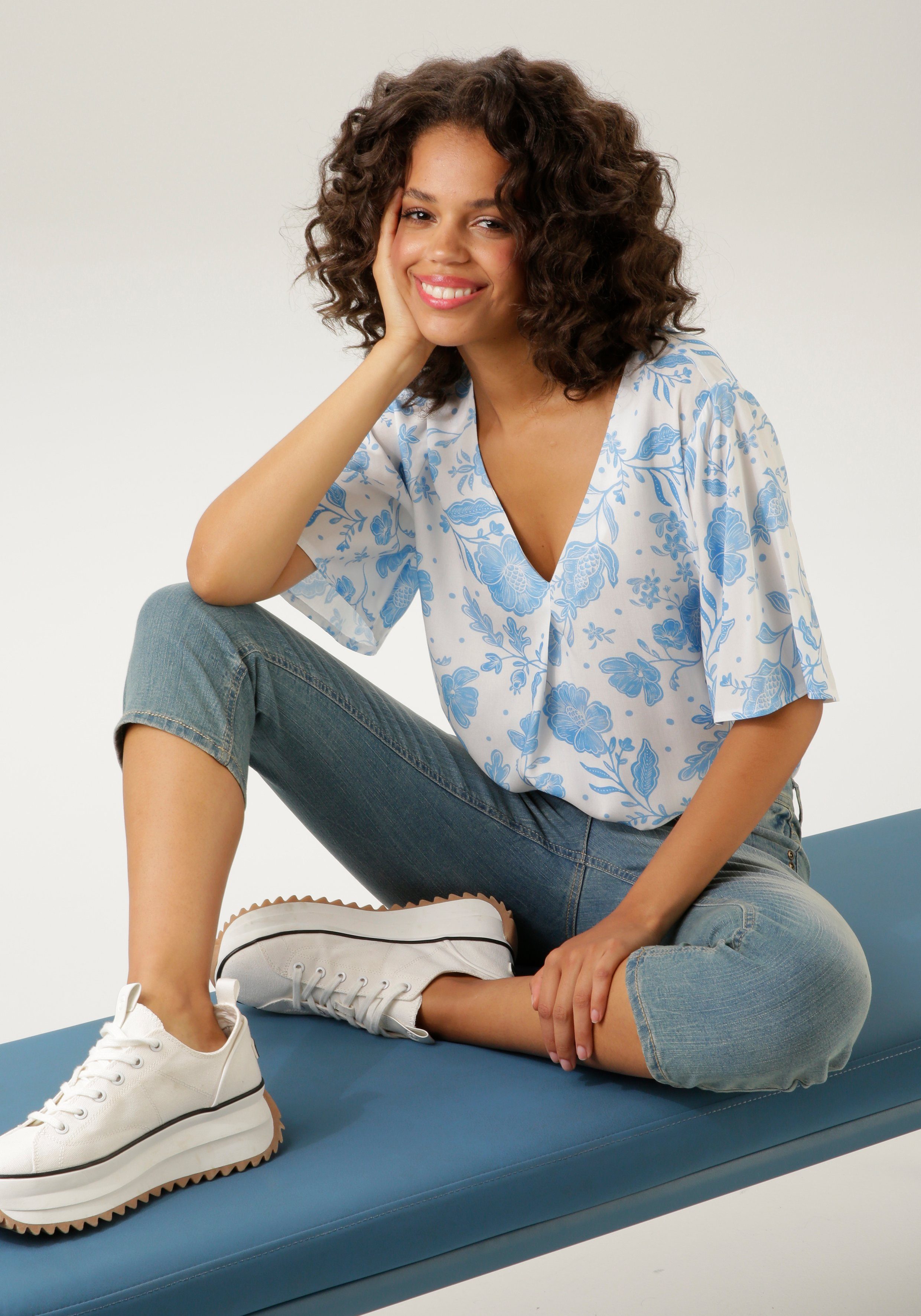 Aniston CASUAL slip blouse with large floral print