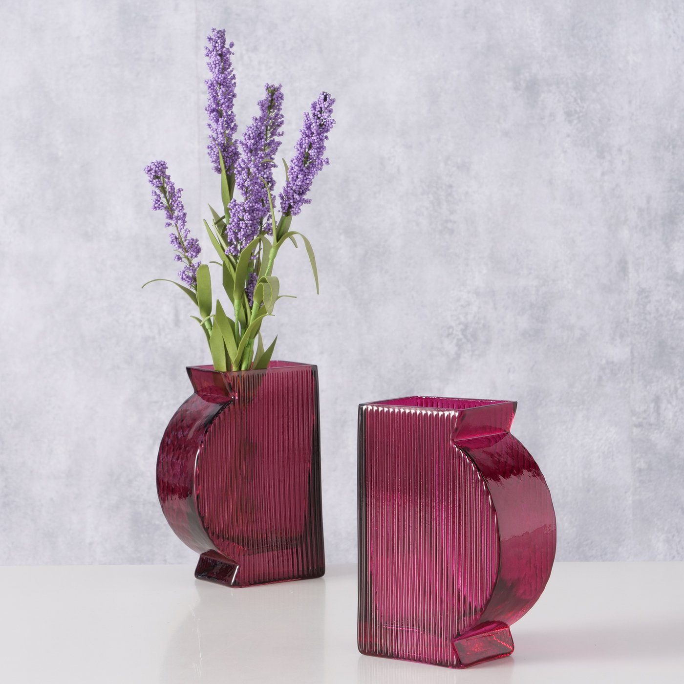 [Super günstig ☆ Auf 8 Tage begrenzt] BOLTZE Dekovase 2er in Glas lila Set H16cm, Vase "Fabola" aus