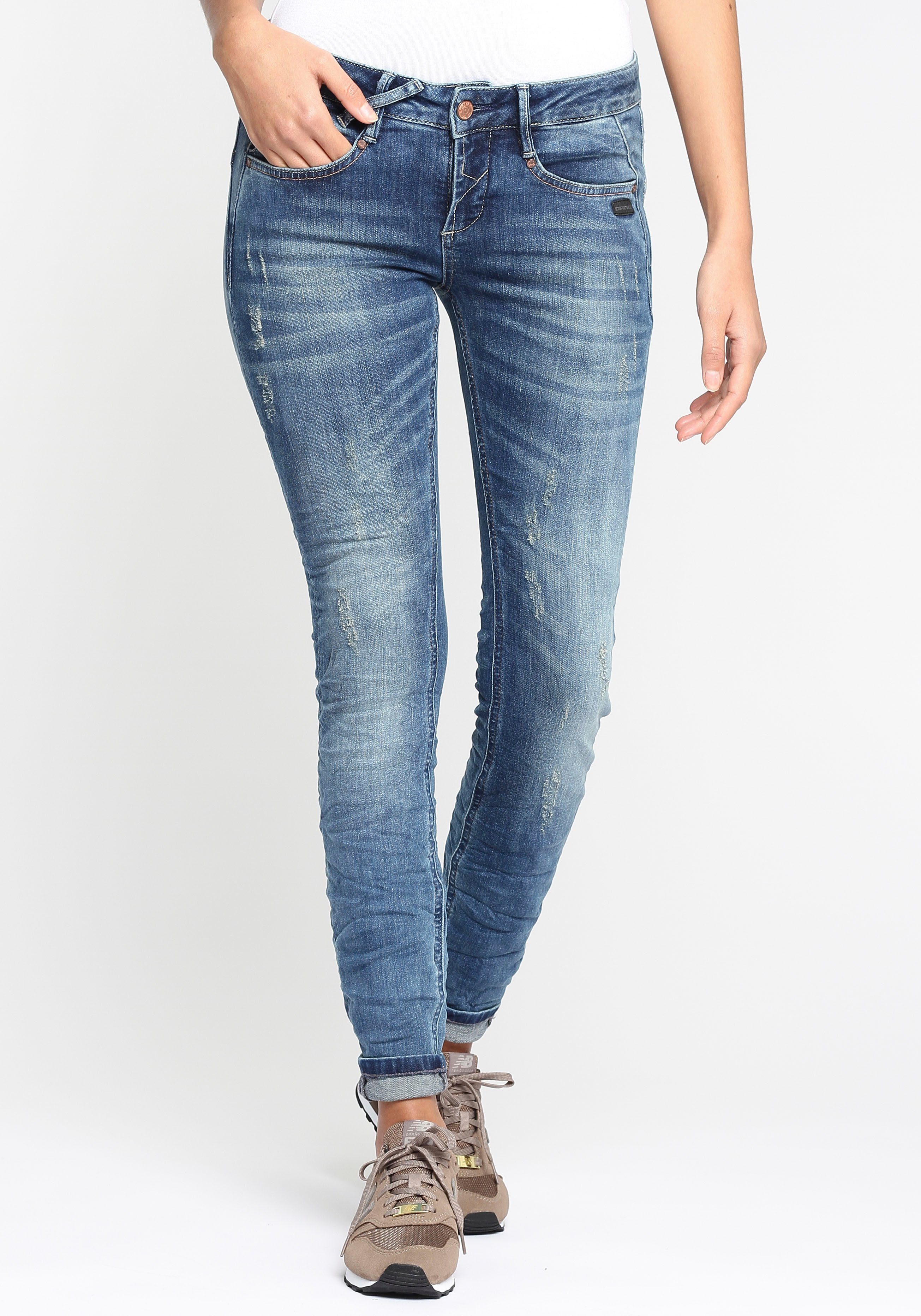 GANG Skinny-fit-Jeans 94NELE mit gekreuzten vorne am Damenjeans seitlichen und mit Bund, Dreieckseinsätzen Gürtelschlaufen Rundpasse
