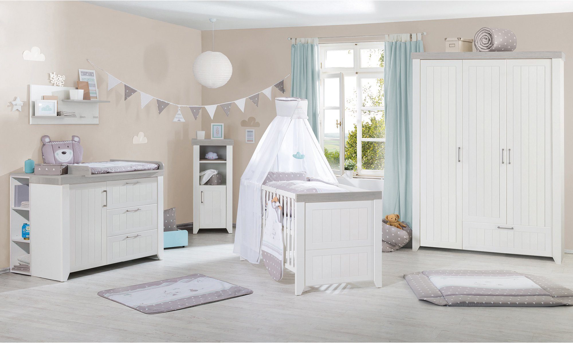 roba® Babyzimmer-Komplettset Wilma, (Set, 3-St., Gitterbett, Wickelkommode, Kleiderschrank), Made in Europe