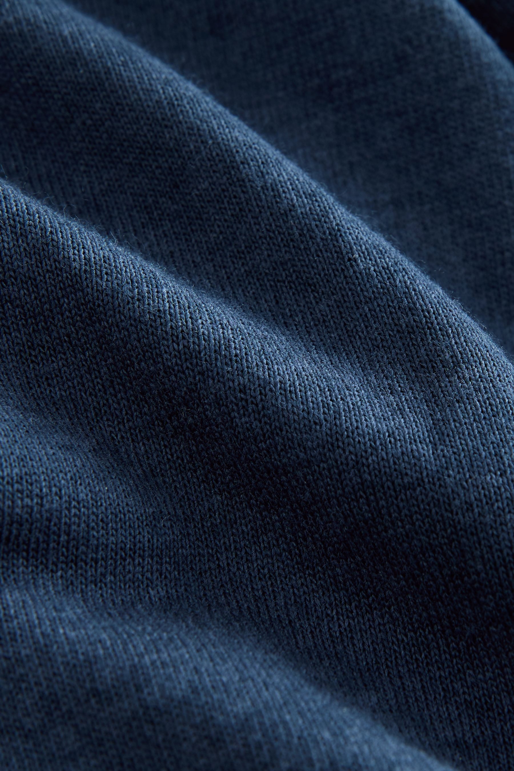 Next Shirtkleid Sommerliches T-Shirtkleid mit Drehung, Kurzgröße (1-tlg)