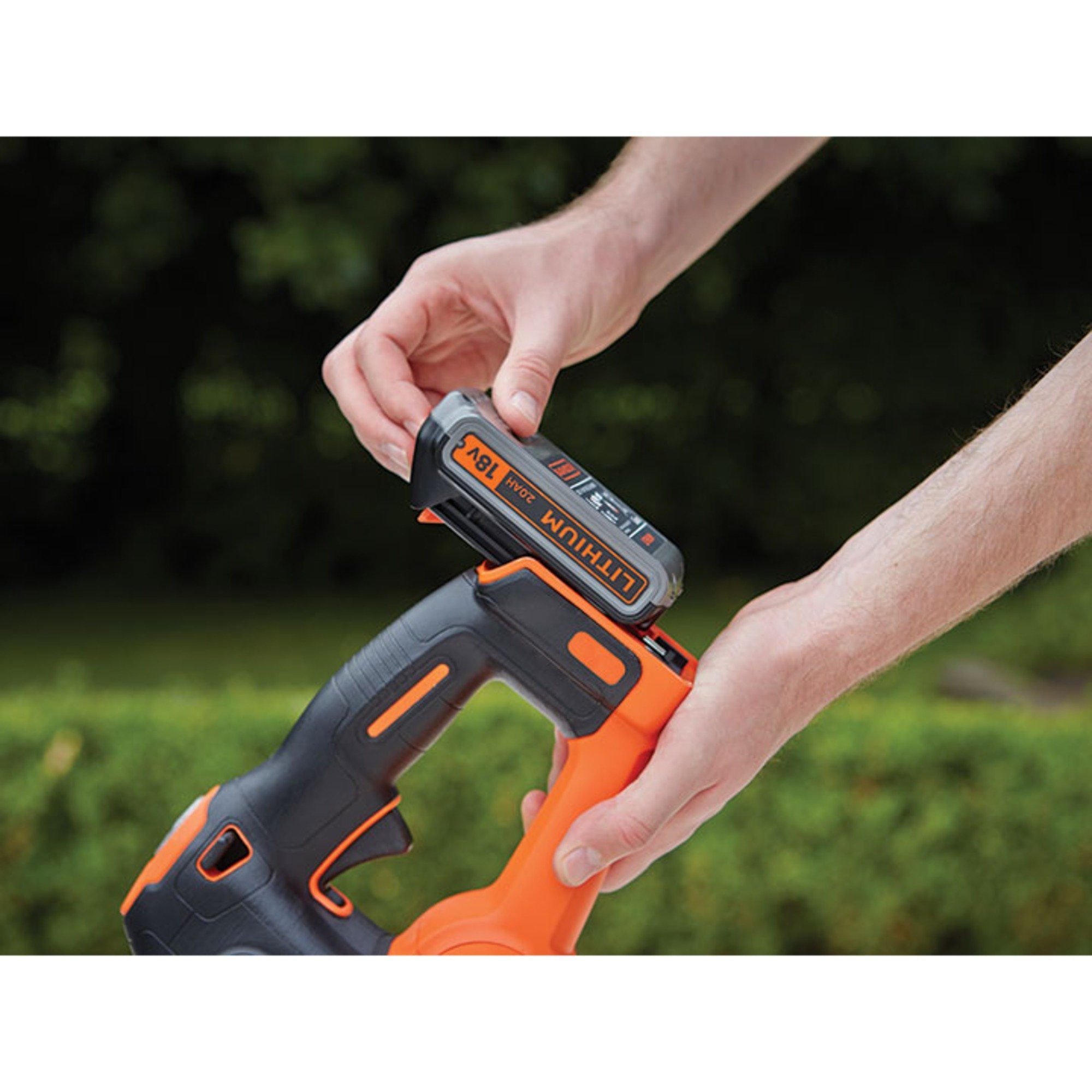Black + Decker Akku-Heckenschere BLACK+DECKER Akku-Heckenschere GTC18502PC, 18