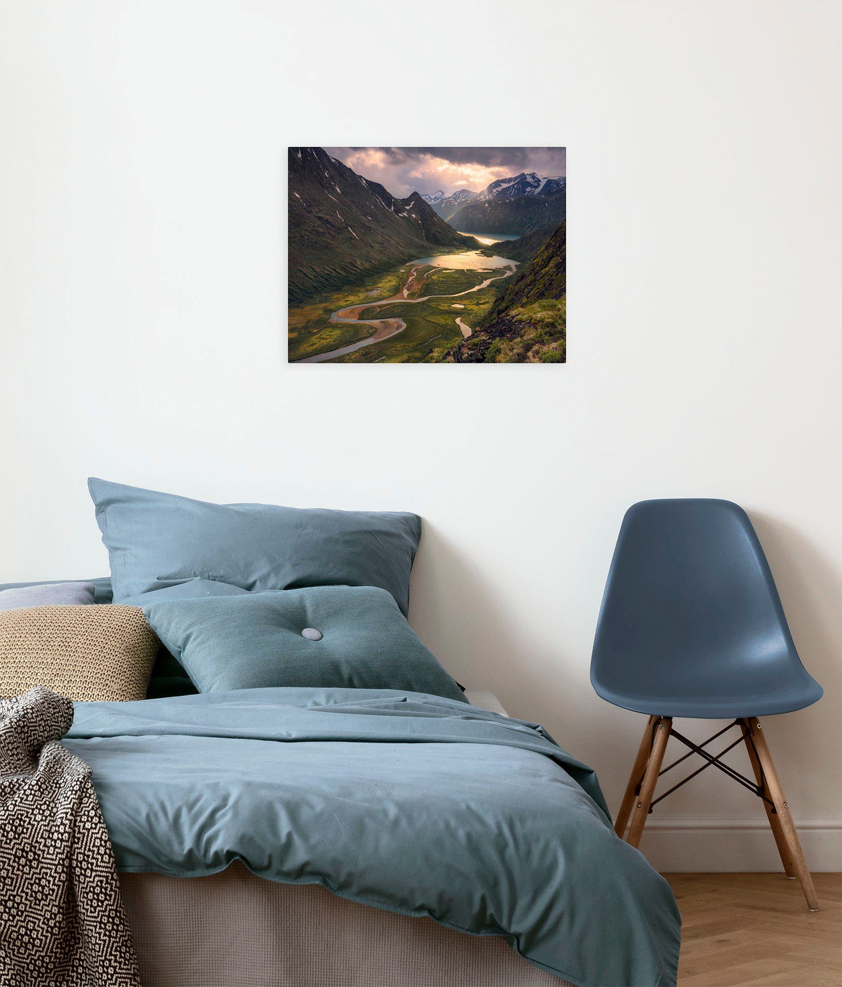 Komar Leinwandbild Northern Light - Größe 40 x 30 cm, Baum, Berge, Blumen, Blätter, Foto, Jahreszeiten, Landschaft, Meer, Natur, Palmen, Strand (Packung, 1 St), Keilrahmenbild mi Echtholzrahmen