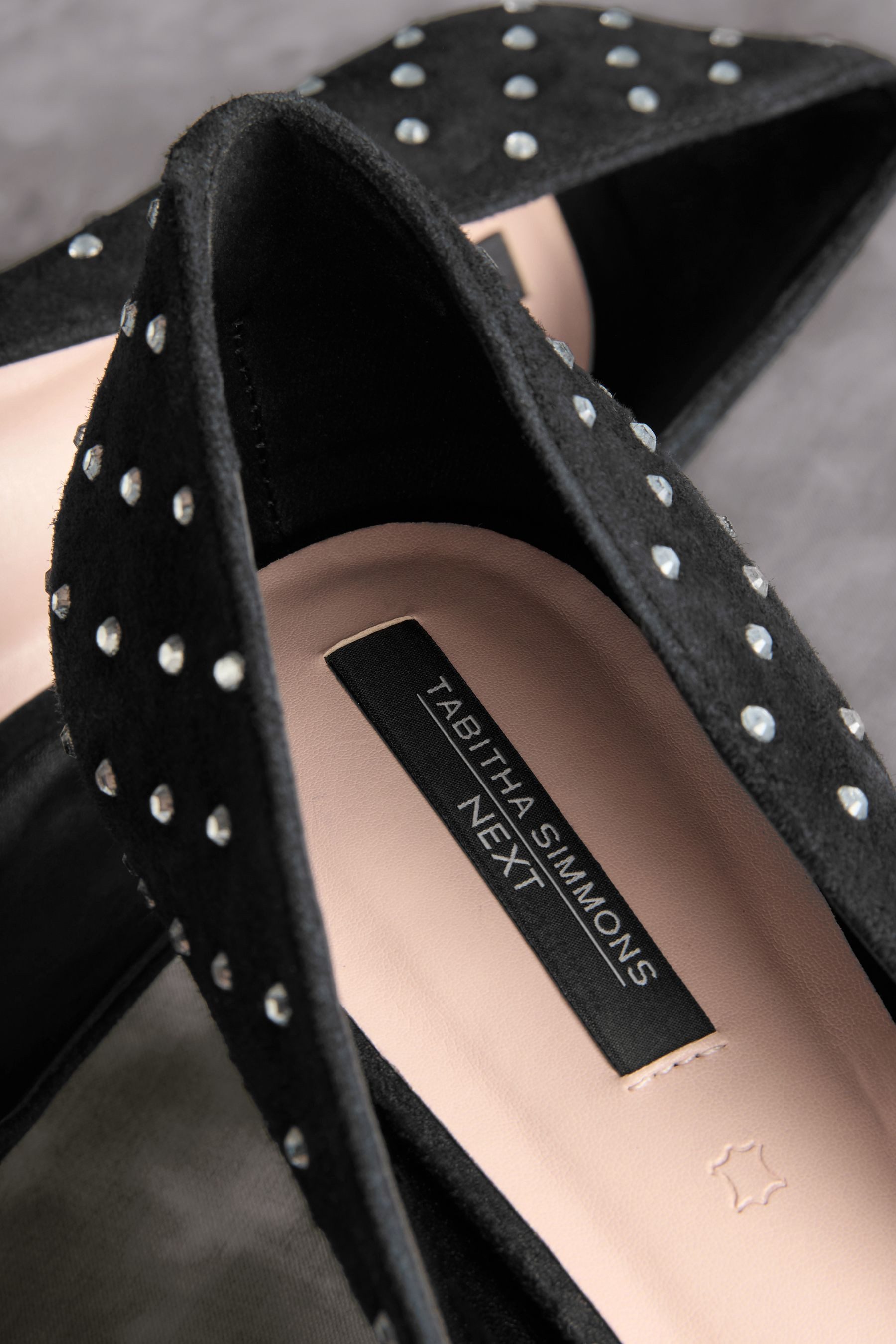 Next Lola Pumps mit Nietendetails Pumps (1-tlg)