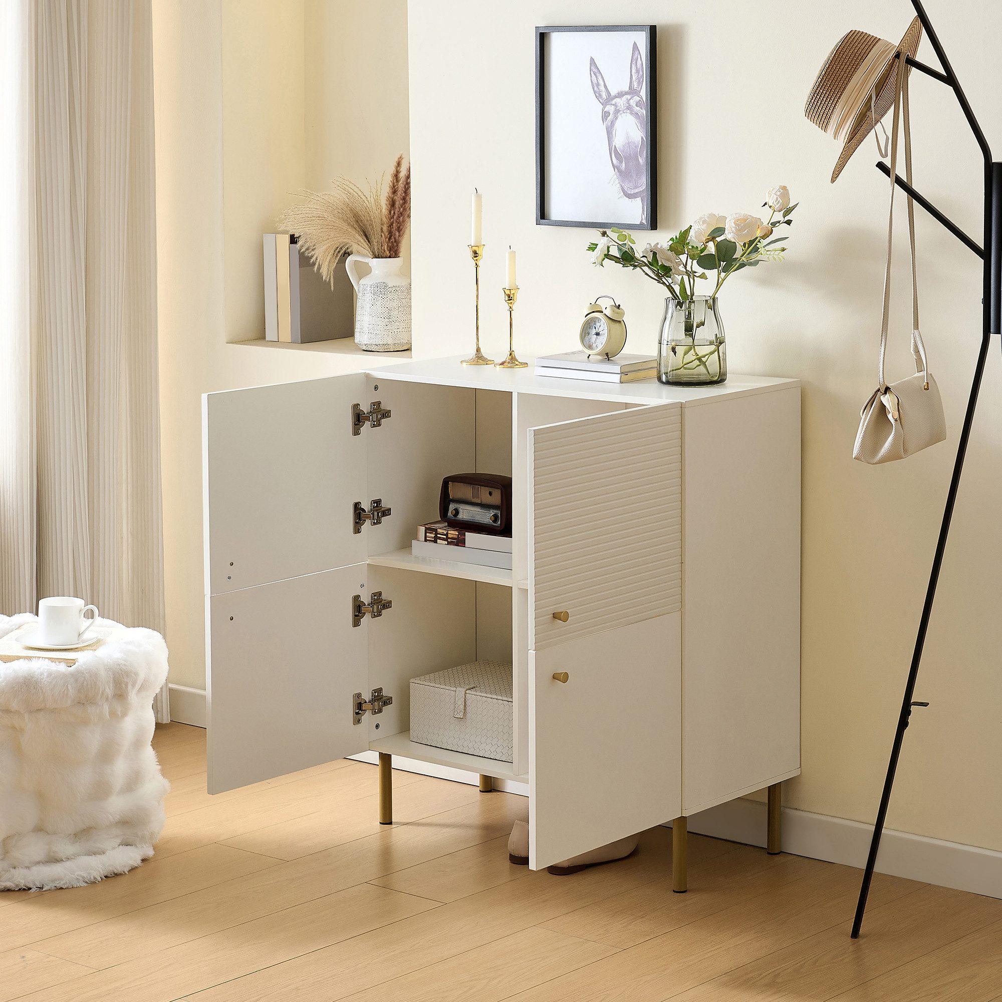 Refined Living Sideboard Aufbewahrungsschrank mit 4 Türen, Kommode, Wohnzimmerschrank (80 L × 36 B × 90 H cm, Modernes weißes Sideboard aus MDF mit Metallbeinen – Bild 3 von 5