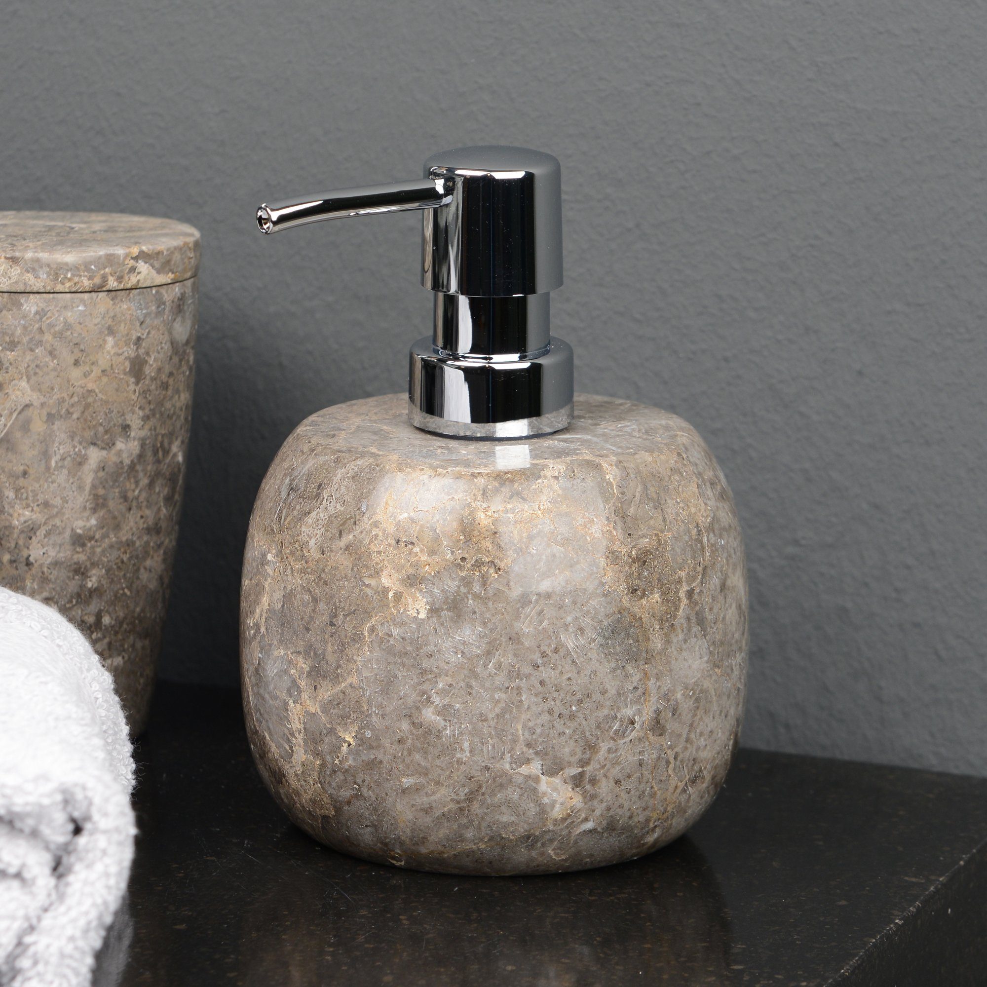 wohnfreuden Seifenspender Marmor Seifenspender Bizo grau, 30827 günstig online kaufen