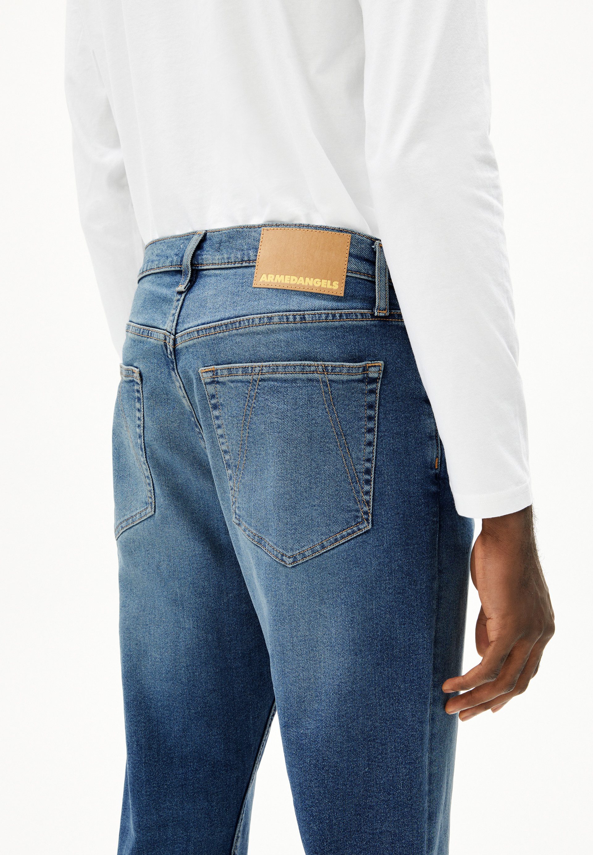 Armedangels Tapered-fit-Jeans AARJO TARPA (Comfort-Stretch, Regular Fit) Mid waist