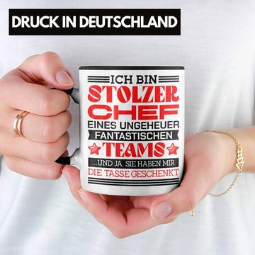 Trendation Tasse Trendation - Stolzer Chef Tasse Geschenk Von Team Bester Chef Geschenkidee Lustiger Spruch Und Ja Sie Haben Mir Die Tasse Geschenkt