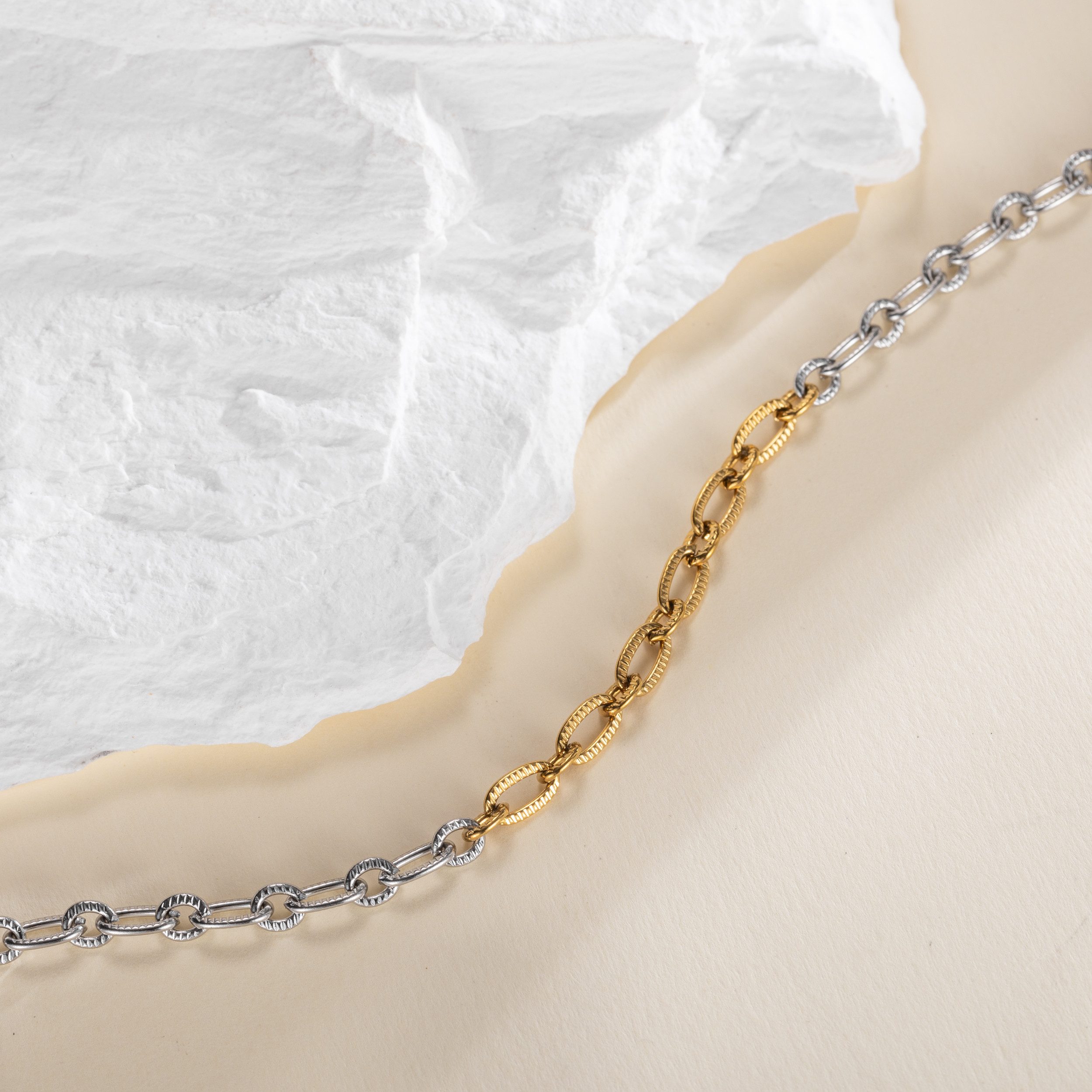 Firetti Armband Schmuck Geschenk Edelstahl Armschmuck Armkette Ankerkette Bicolor