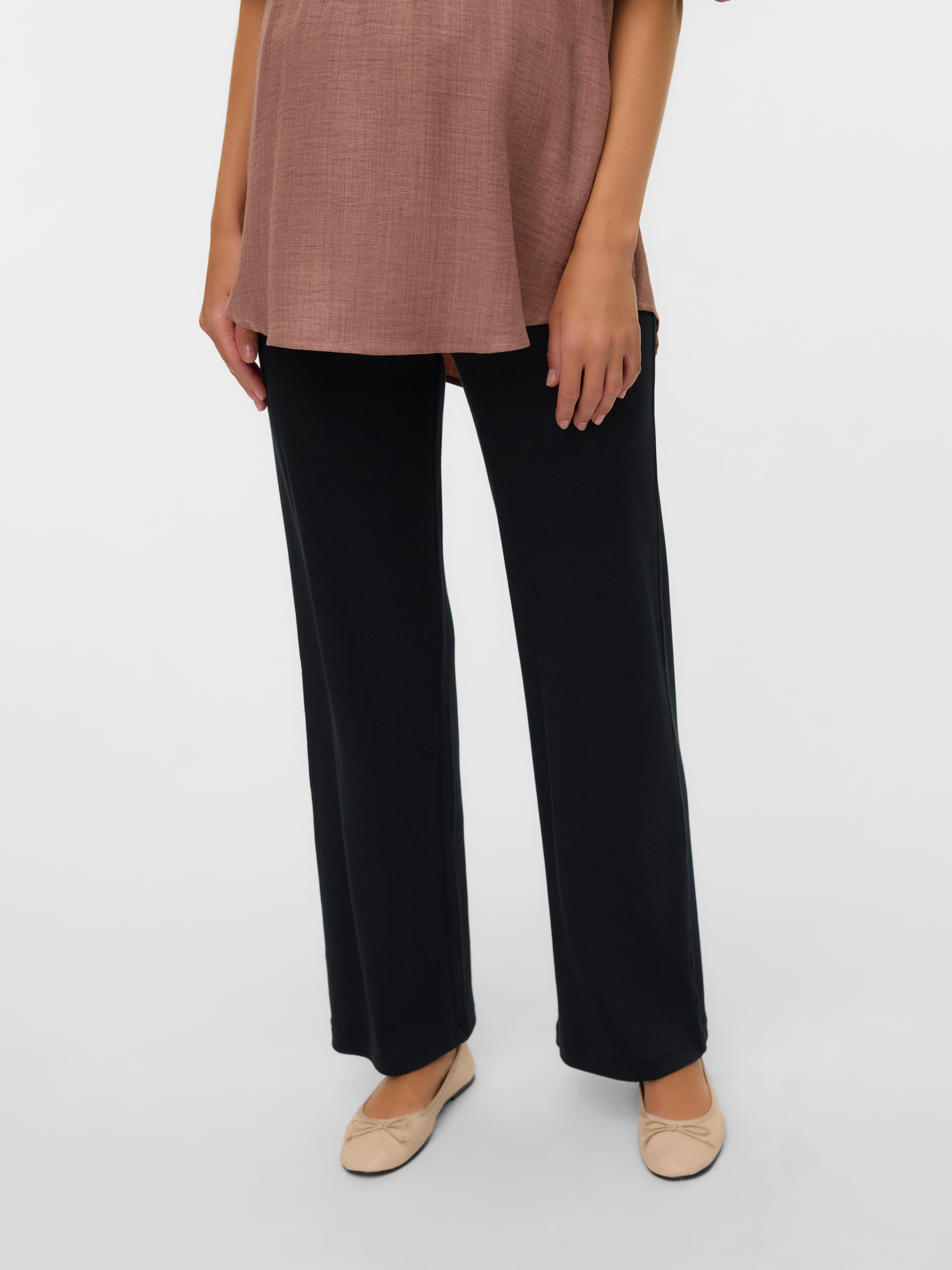 Mamalicious Umstandshose MLEMILY JRS HW RELAXED LEGGINGS NOOS aus Baumwollmischung mit Elasthan, elastische Passform, unifarben