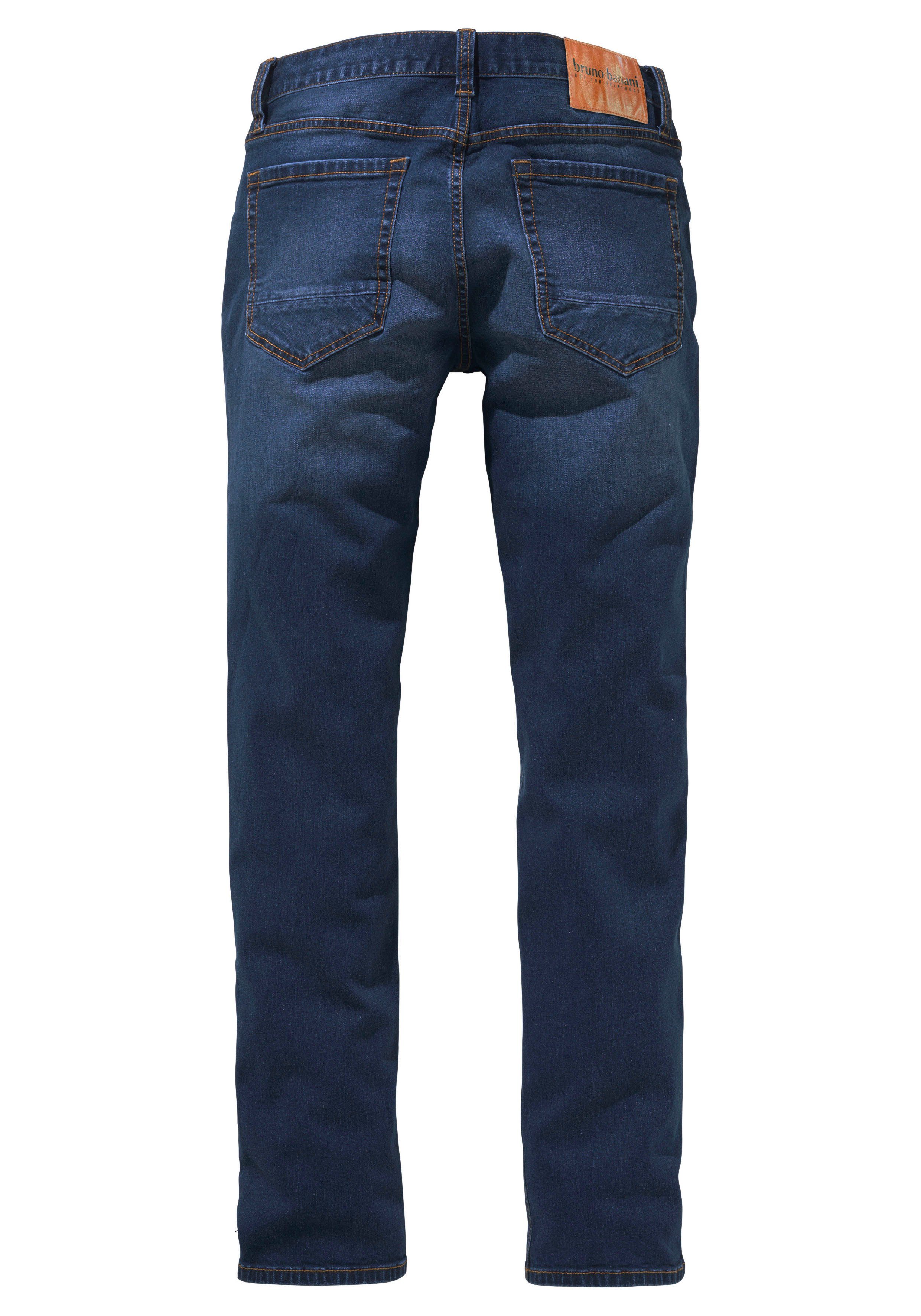 Bruno Banani Straight-Jeans Hutch gerade geschnittenes Bein, niedrige Leibhöhe, reguläre Passform – Bild 5 von 5