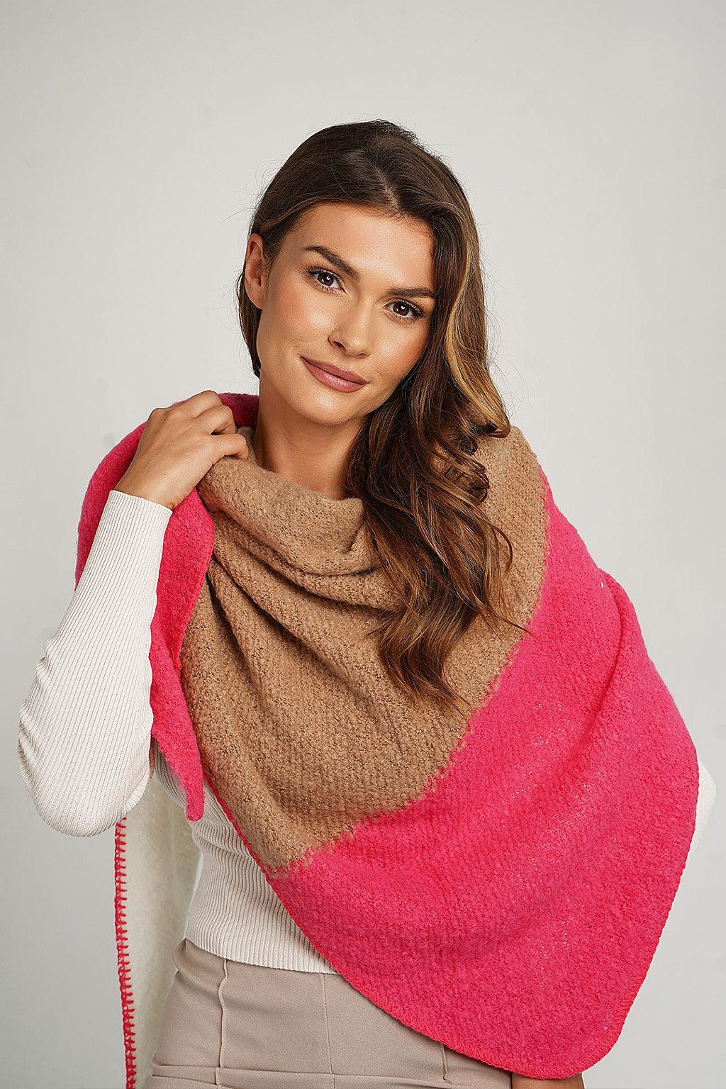 Faera Modeschal Modern mit Kontrastnaht, (1-St), 9429 in Beige günstig online kaufen