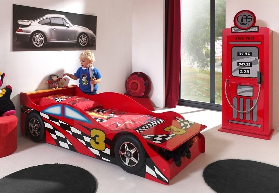 Vipack Autobett Racer, inkl. Stauraum vorne, mit Lattenrost, MDF lackiert (B/H/T ca. 175x48x78cm, seitliche Räder sind geststehend), ein Highlight im Kinderzimmer