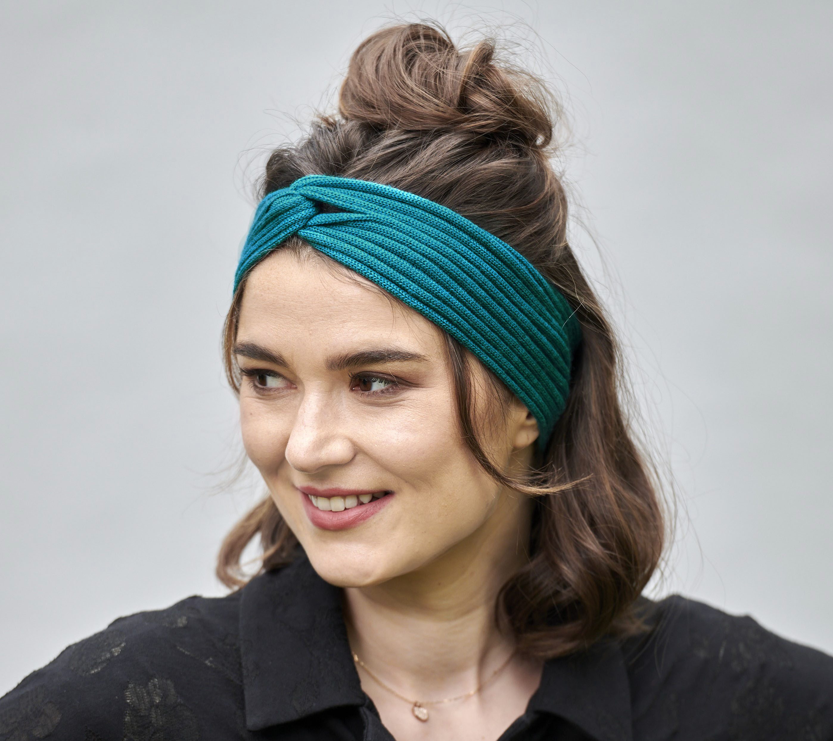 BEAZZ Stirnband Stirnband Ohrenwärmer Damen Winter 100% WOLLE Merino Feinstrick, warm und weich