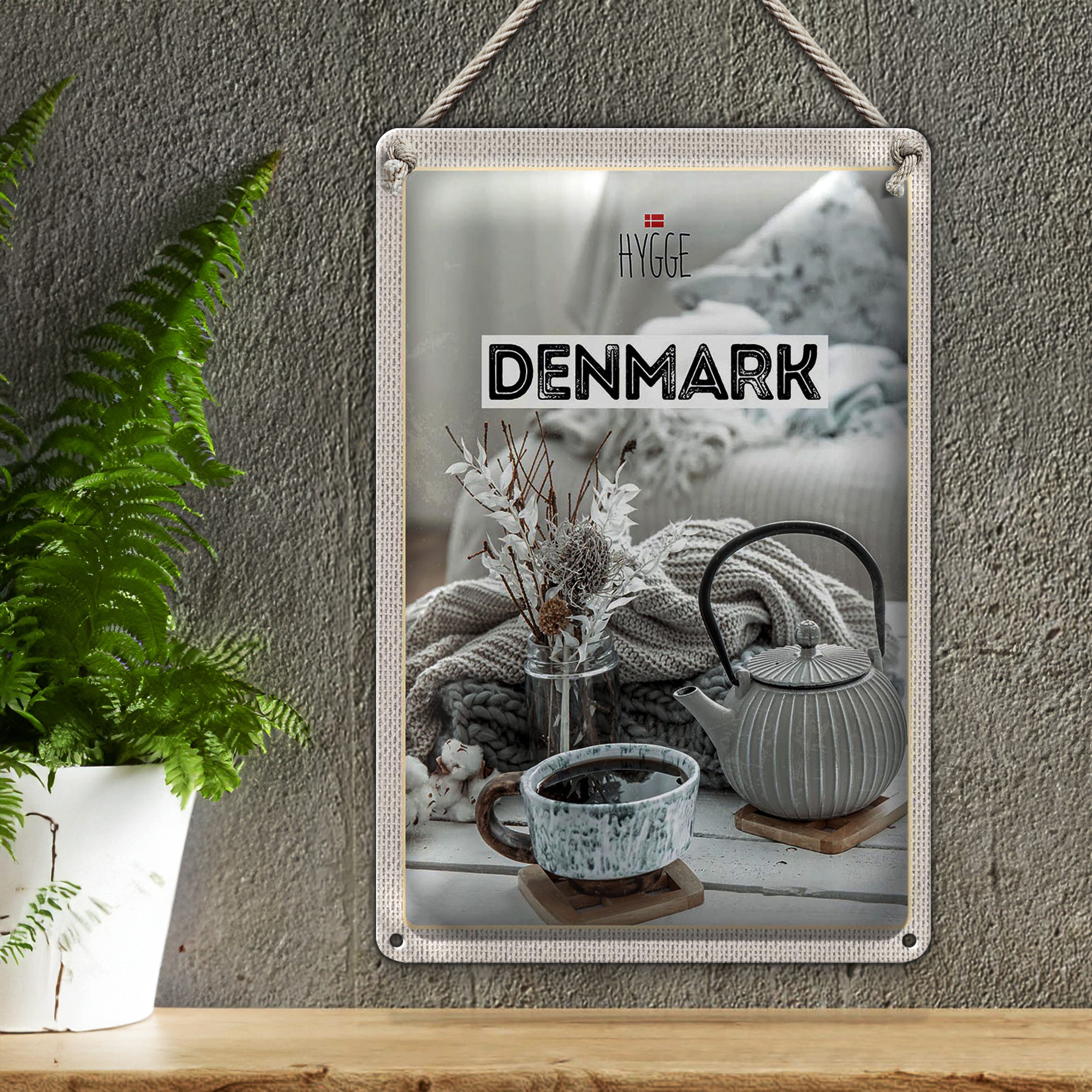 Roomando Metallschild Reise 12x18cm Dänemark weiß Teekanne gemütlich Decke