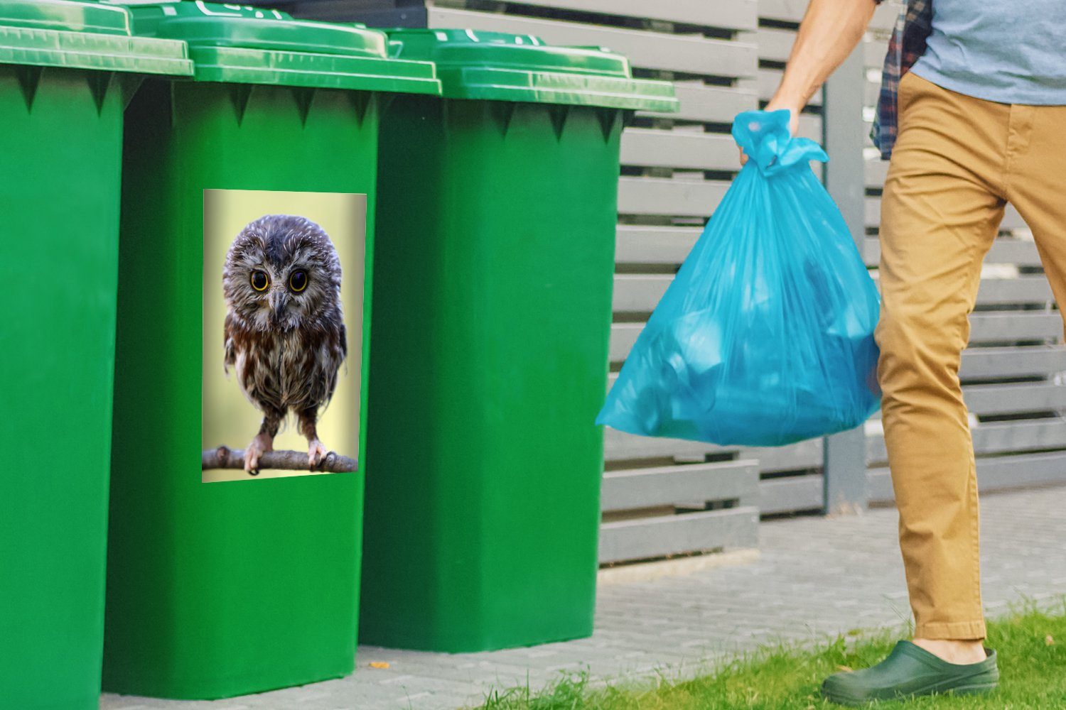 MuchoWow Wandsticker Eule Wald St), Container, (1 - - Vogel Abfalbehälter Sticker, Mülltonne, Mülleimer-aufkleber