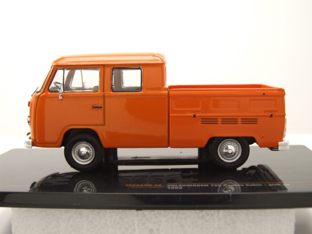 ixo Models Modellauto VW T2 DoKa Pritsche 1972 orange, Maßstab 1:43