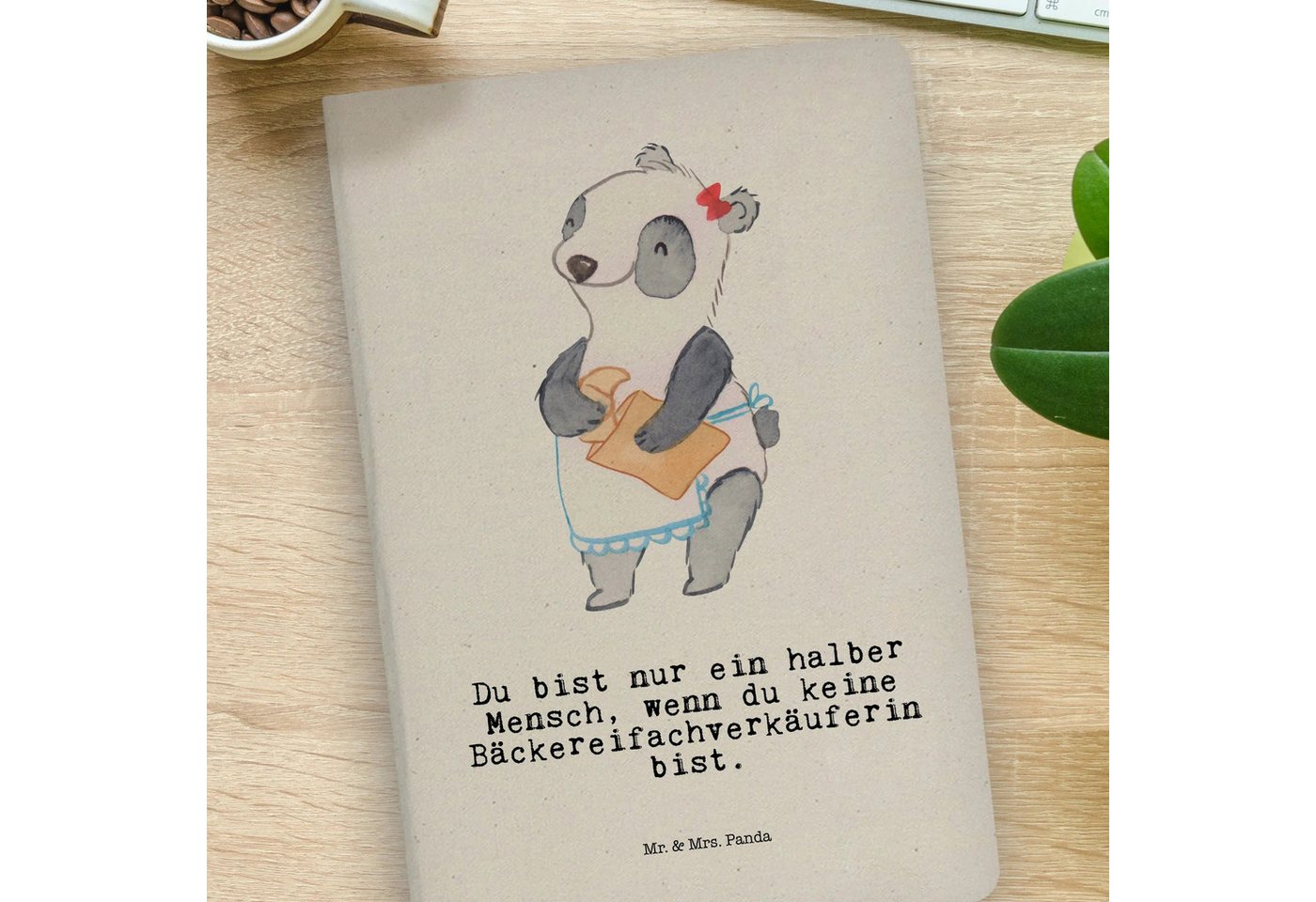 Thumbnail - Mr. & Mrs. Panda Notizbuch Bäckereifachverkäuferin Herz - Transparent - Geschenk, Backstube, Frü Mr. & Mrs. Panda, Bezau...
