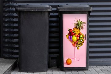 MuchoWow Wandsticker Obst - Cocktail - Martini Glas (1 St), Mülleimer-aufkleber, Mülltonne, Sticker, Container, Abfalbehälter
