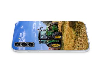 MuchoWow Handyhülle Traktor - Bauernhof - Heu - Feld - Sonne - Landleben, Phone Case, Handyhülle Samsung Galaxy S21 Plus, Silikon, Schutzhülle