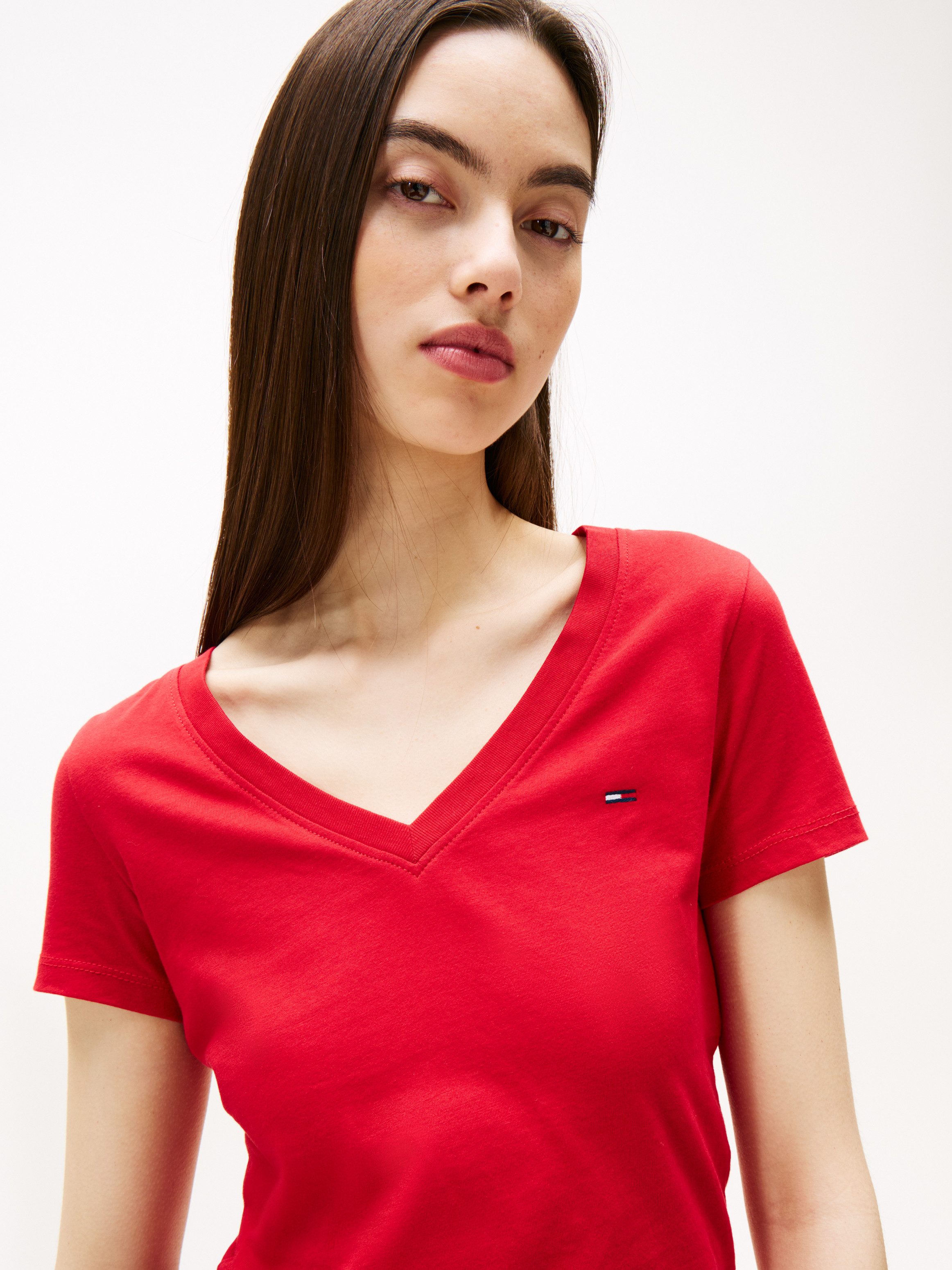 Tommy Jeans T-Shirt TJW 2PACK V-NECK TEE (Packung, 2-tlg., 2-er Pack) mit Logostickerei