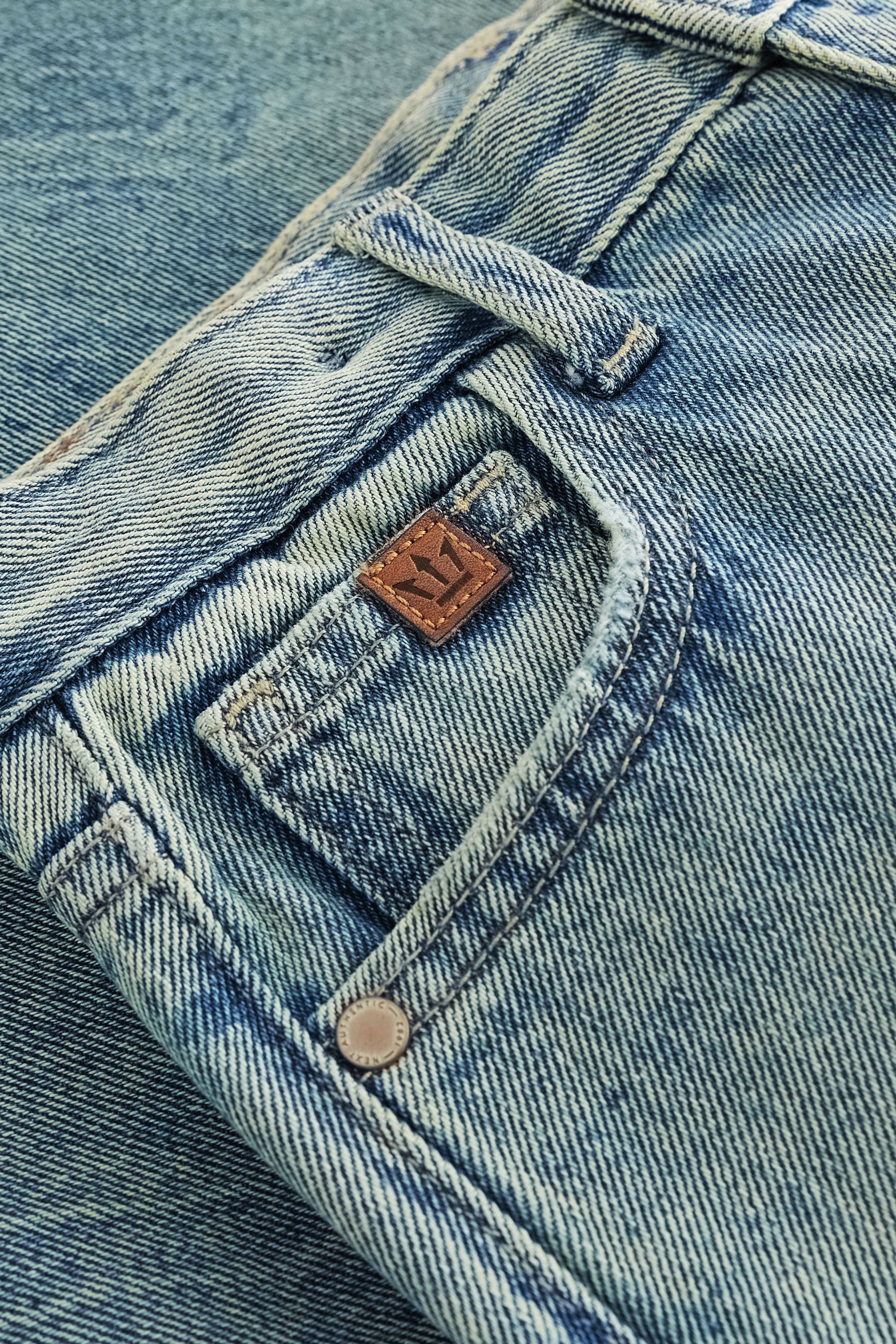Next Weite Jeans Jeans mit durchgehendem Print (1-tlg)