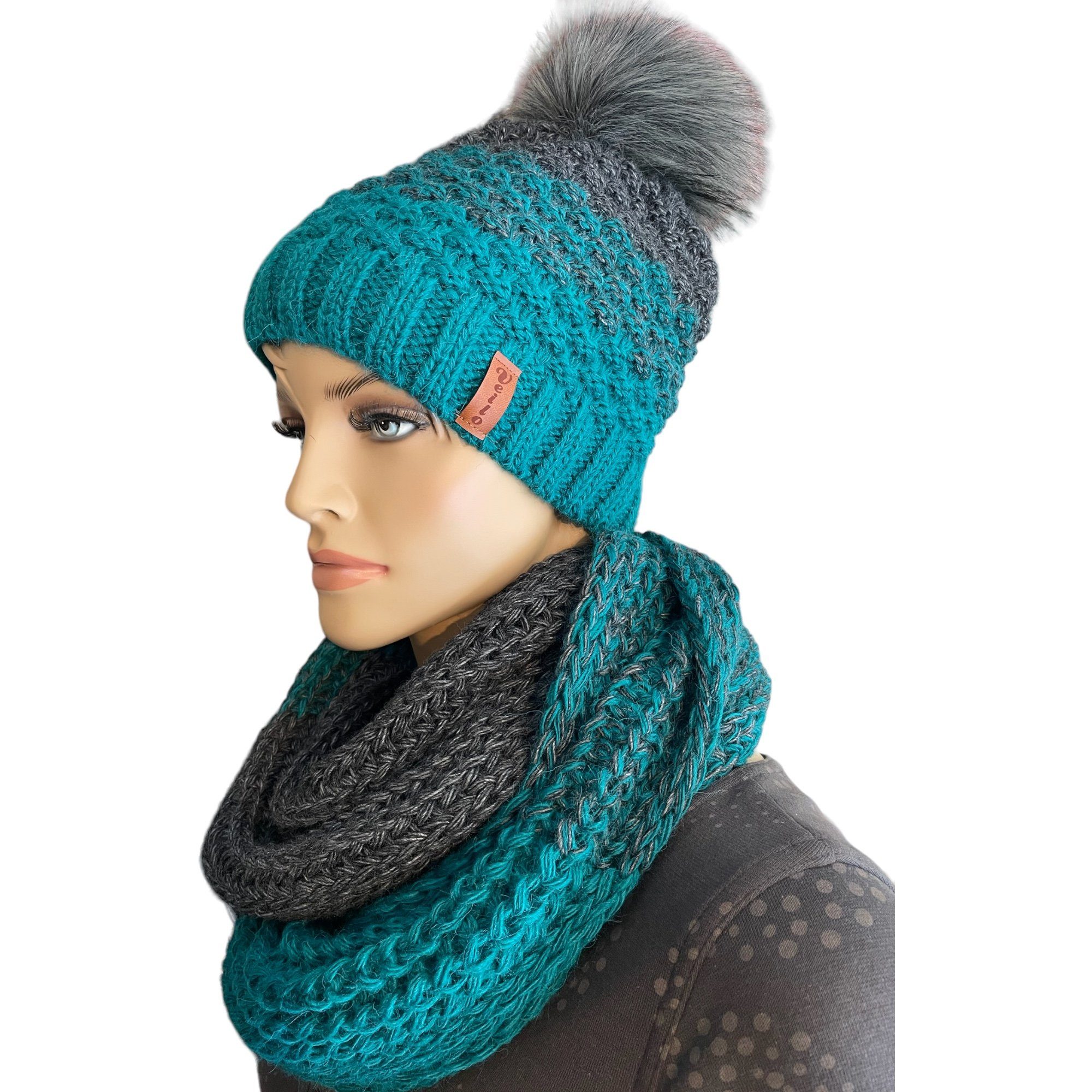 Taschen4life Bommelmütze Damen Mütze & Schal Set 36.64 (2 teilig, gestrickt günstig online kaufen