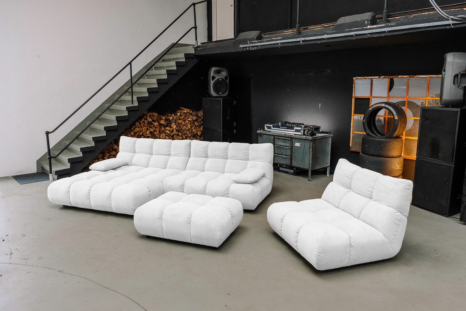 KAWOLA Sitzgruppe VIVIEN, (Set, 3-tlg), Ecksofa Drehsessel Hockerbank Feincord verschiedene Farben