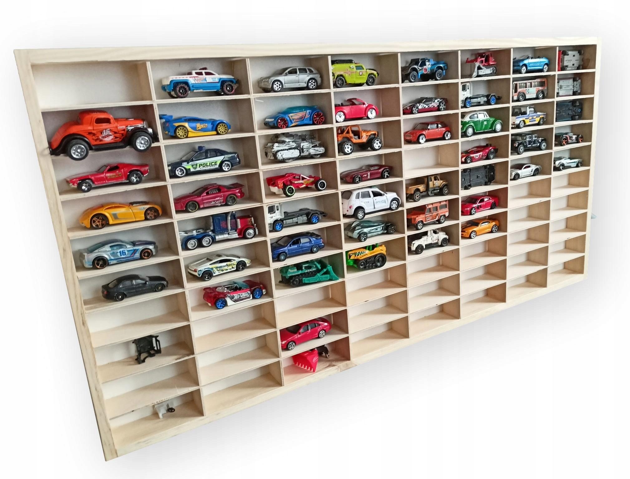 Redfink Standregal Holzregal für Autos - günstig online kaufen