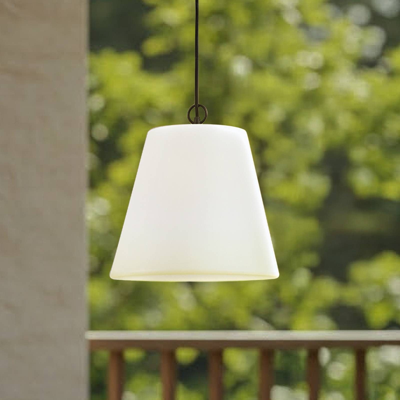 Lindby Hängeleuchten Alaida, Kunststoff Weiß IP65, 1 x 15 W LED