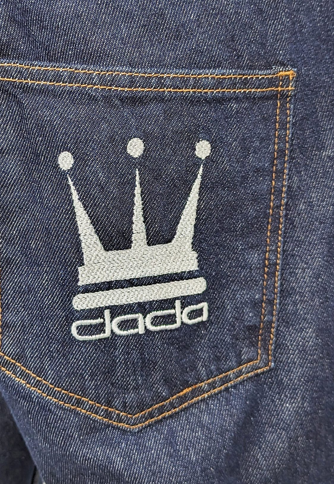 DADA Supreme Regular-fit-Jeans Bequem mit Logodruck Denim Minimal Baggy für Herren Baumwolle unifarben atmungsaktiv Knöpfe modisch-Style – Bild 3 von 5
