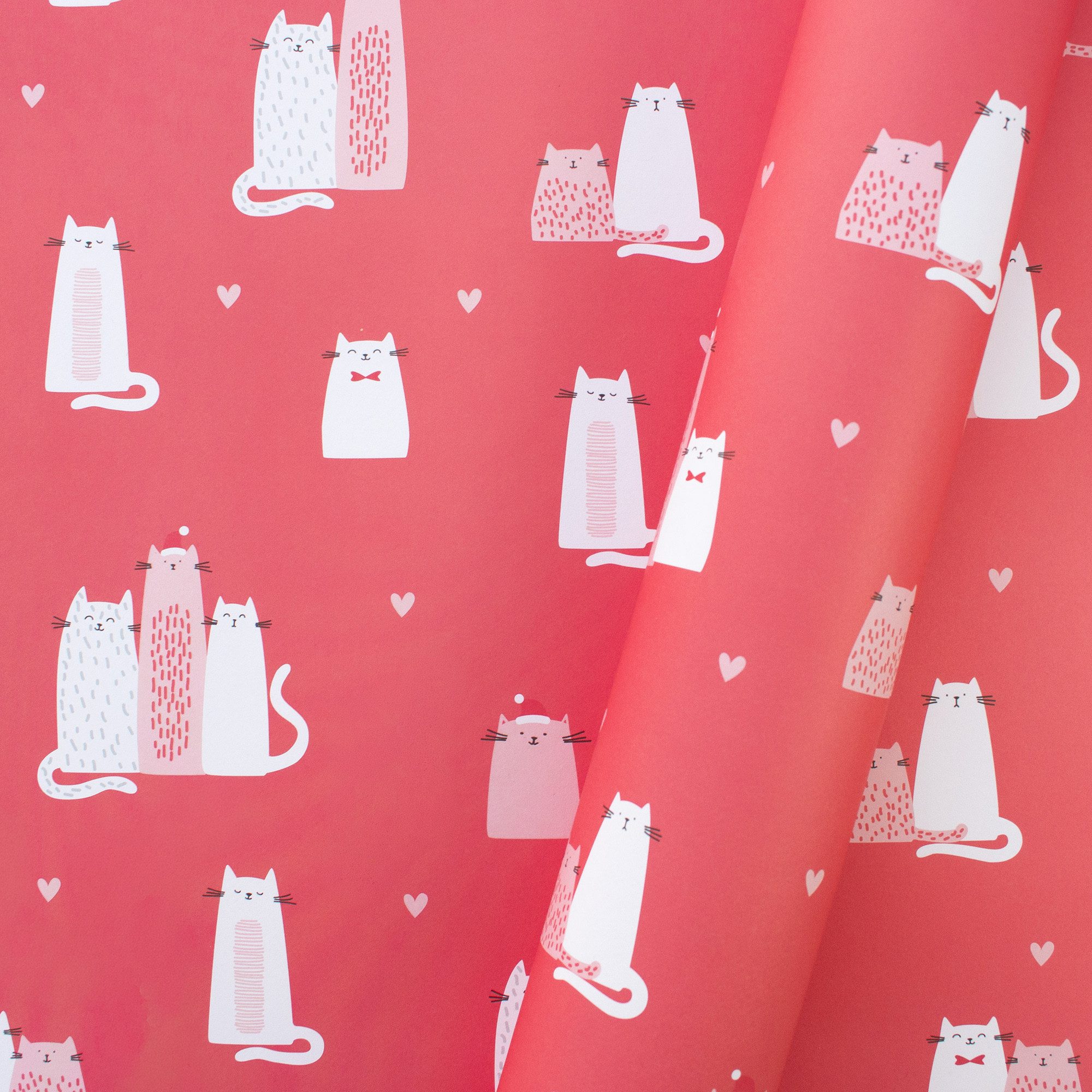 Bow & Hummingbird Geschenkpapier Geschenkpapier Weihnachten mit Katzen „Christmas Cats“ Rot, 69 × 48 cm, Bow & Hummingbird, 100% Recyclingpapier