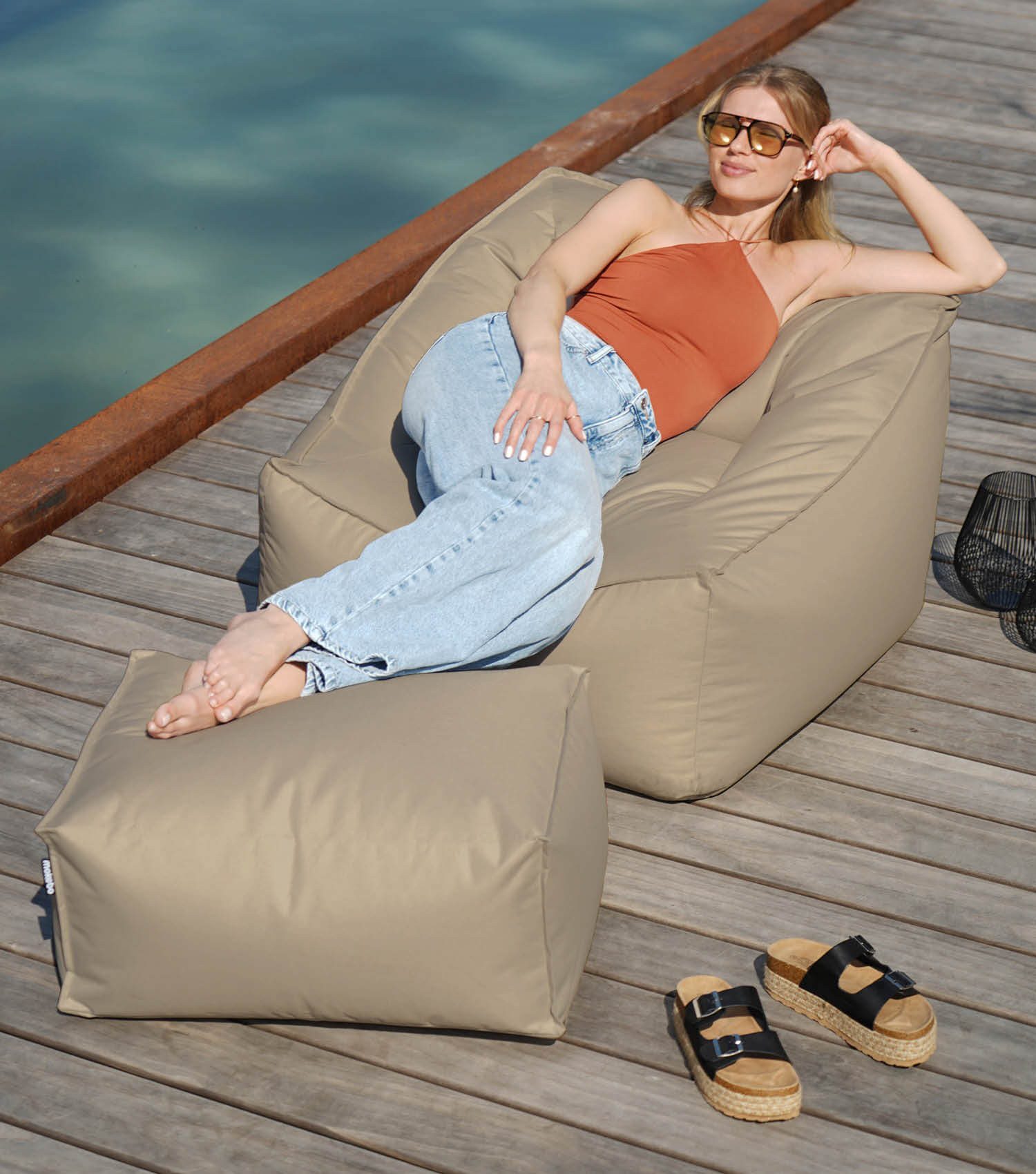 mokebo Sitzsack Der Sunnyboy (mit Hocker) günstig online kaufen