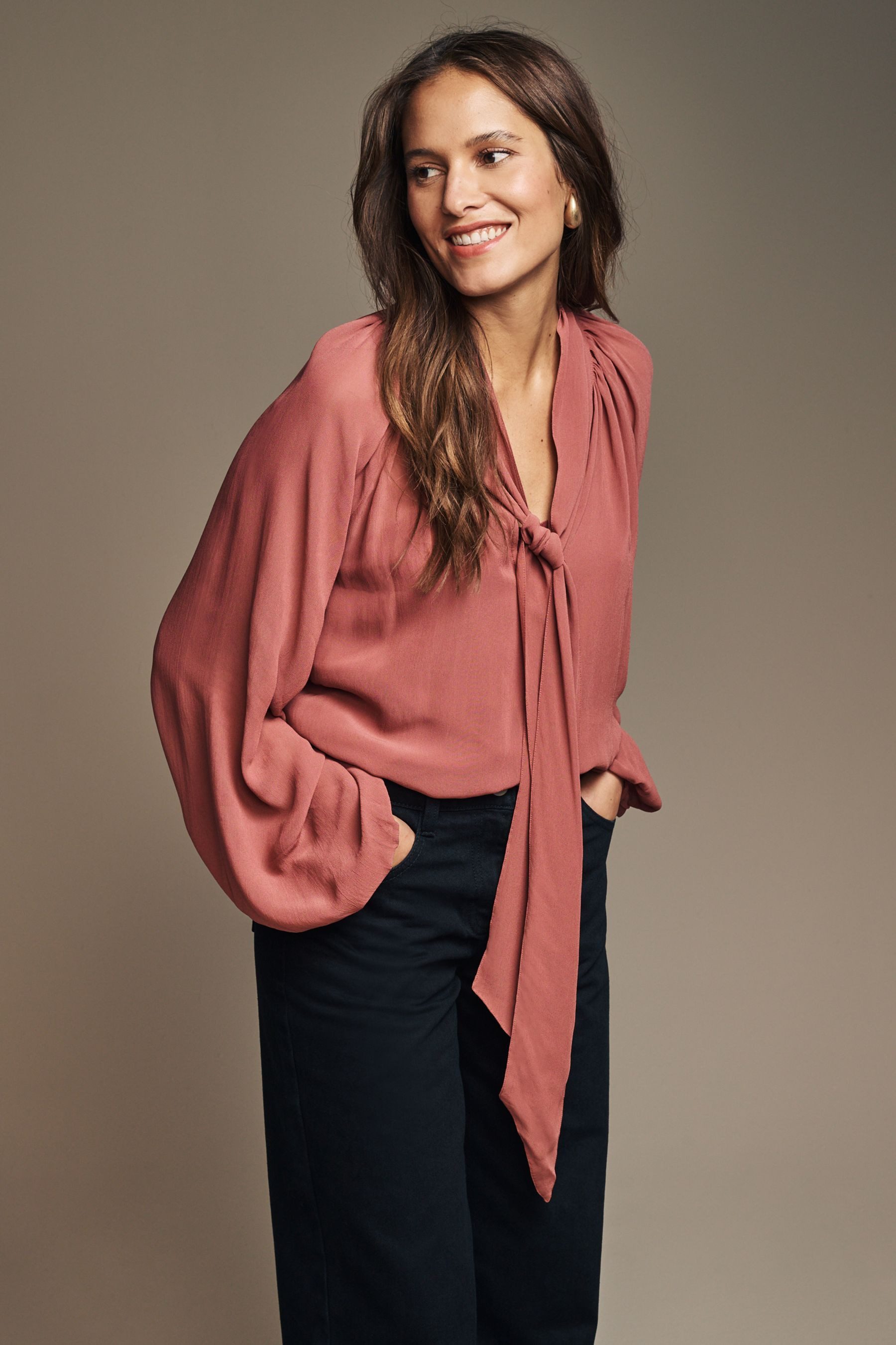 LAURA ASHLEY Blusenshirt Laura Ashley Schluppenbluse (1-tlg)