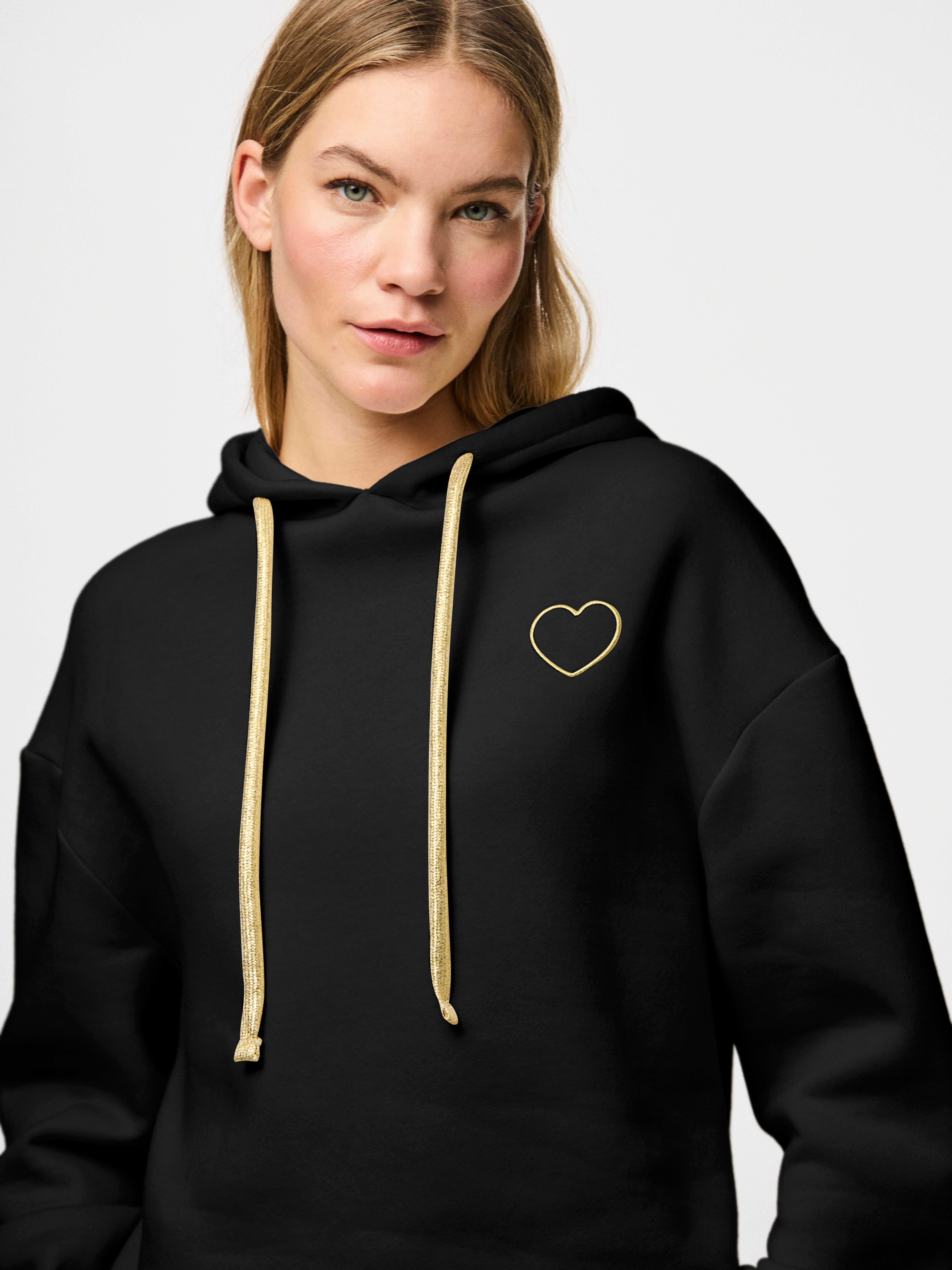 pieces Kapuzensweatshirt PCCHILLI LS HEART HOODIE günstig online kaufen