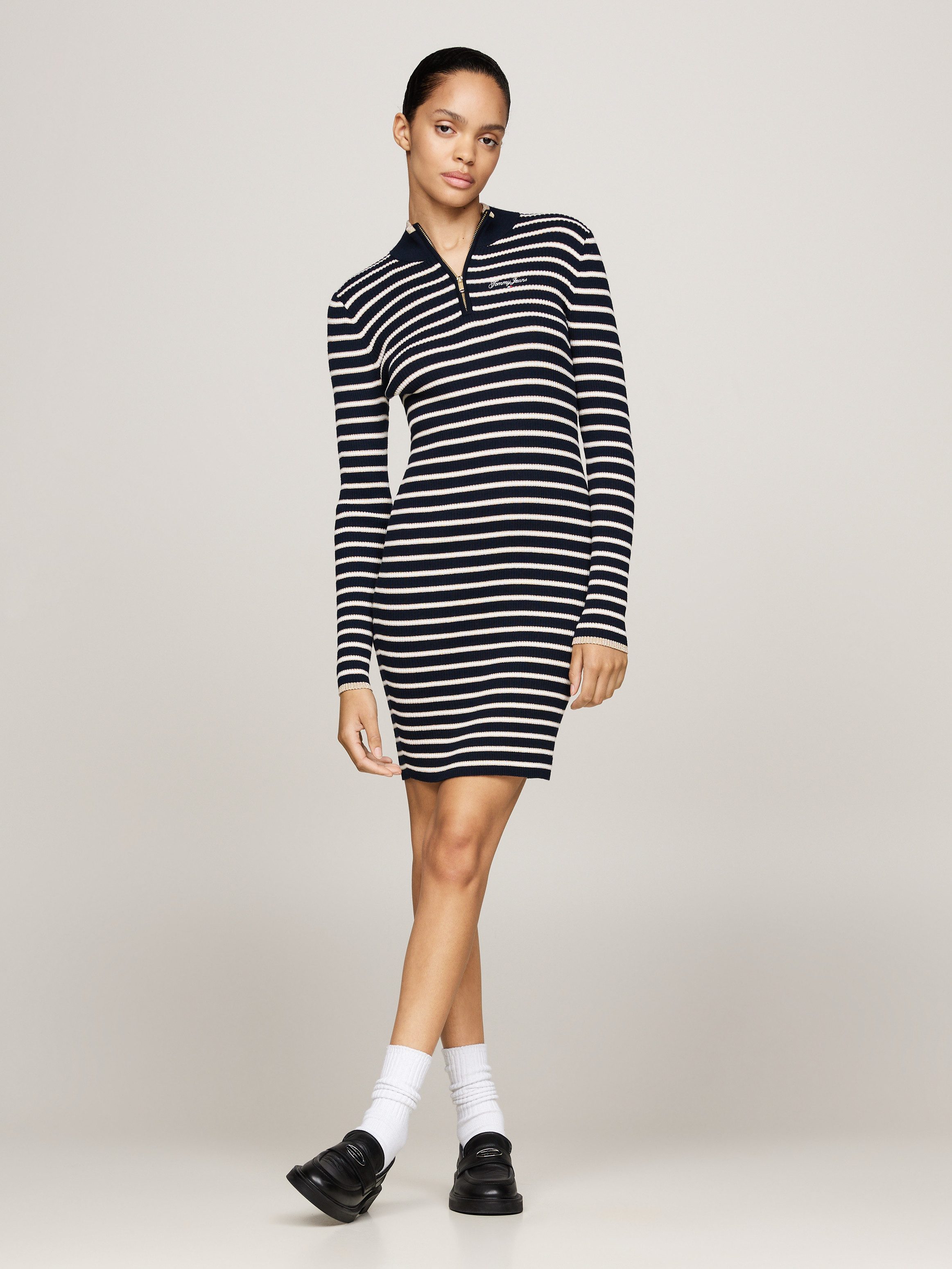 Tommy Jeans Strickkleid TJW METALLIC TIP günstig online kaufen