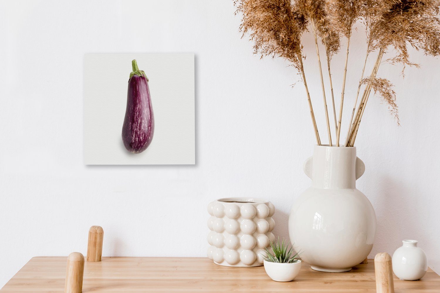 Schlafzimmer melongena Leinwandbild vor weißem Wohnzimmer Hintergrund, oder OneMillionCanvasses® (1 Leinwand Bilder Solanum Aubergine St), für