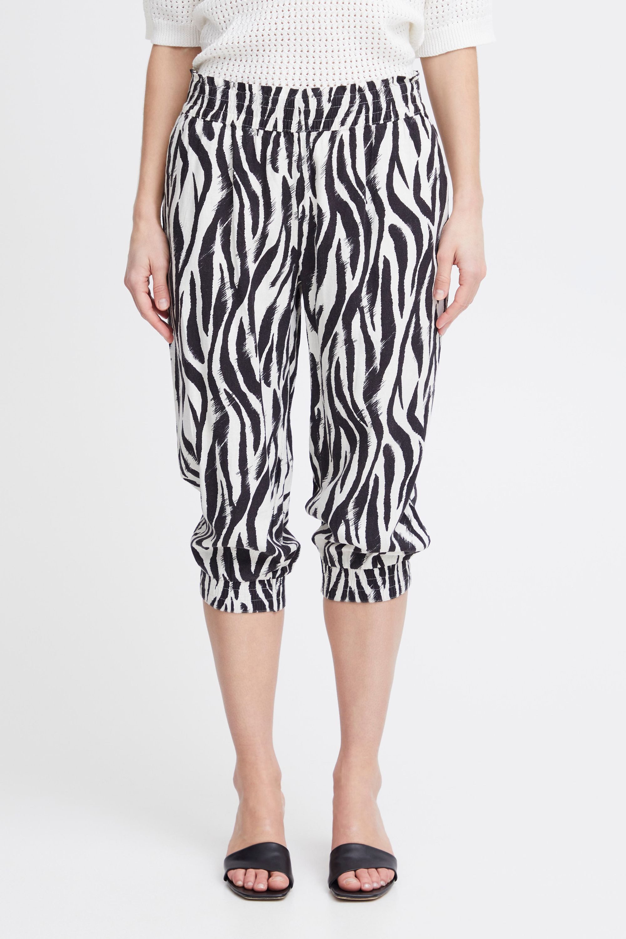 b.young Stoffhose BYFALAKKA CAPRI PANTS - günstig online kaufen